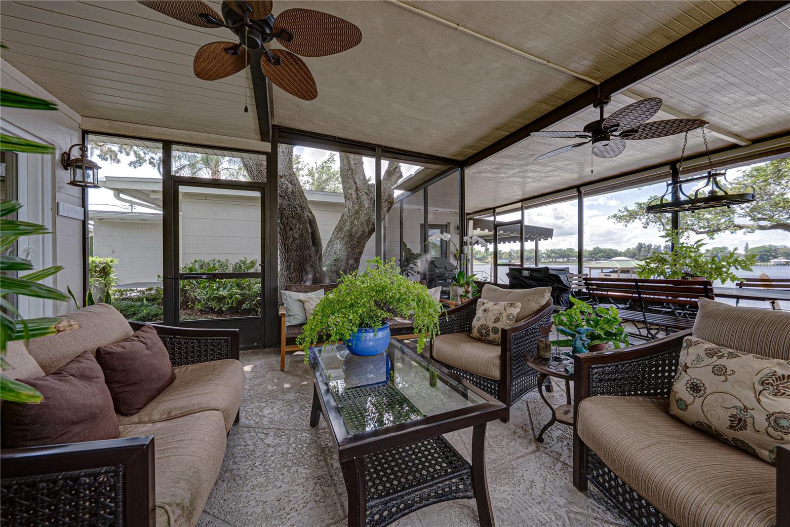 Image 43 of 96 For 1075 Cody Cove Road