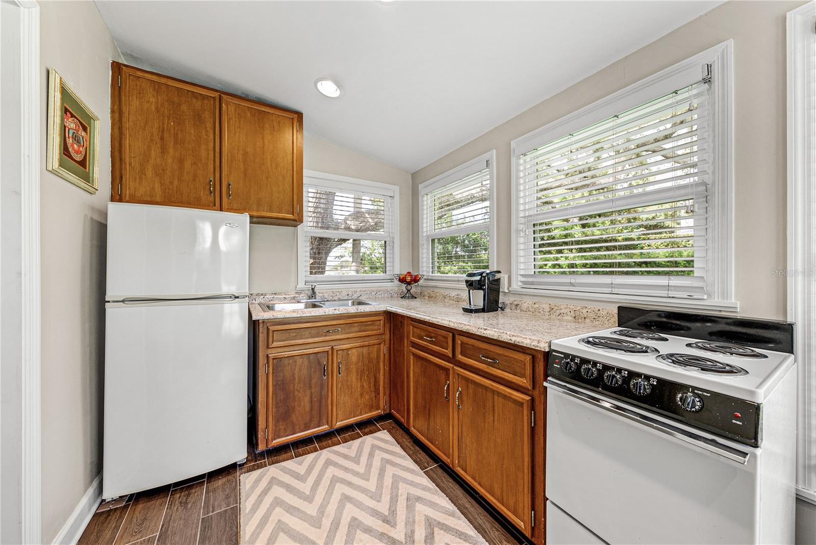 Image 52 of 96 For 1075 Cody Cove Road