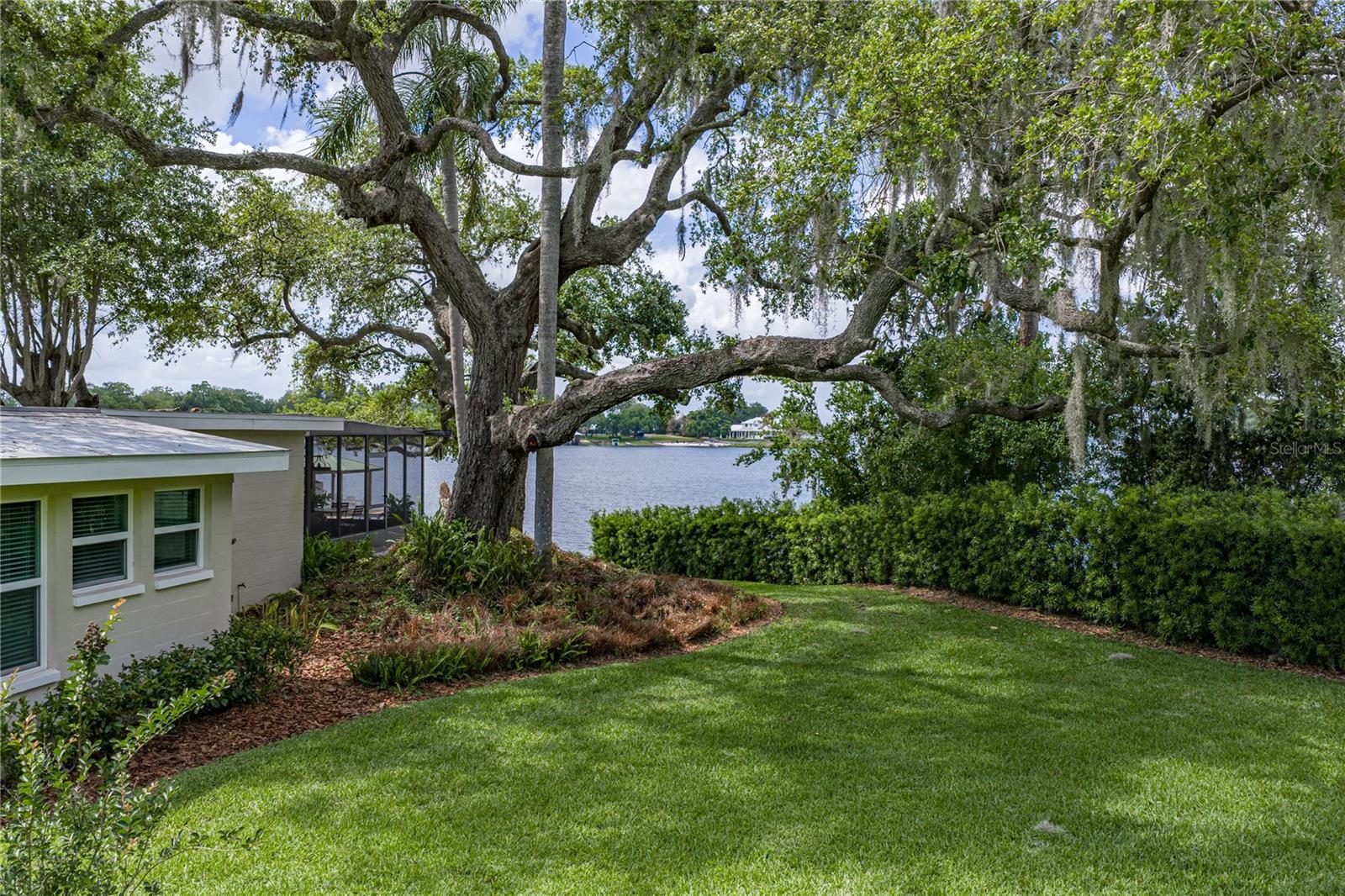 Image 58 of 96 For 1075 Cody Cove Road