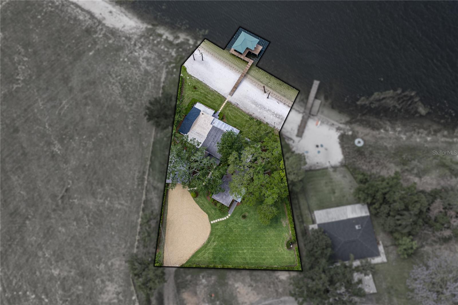 Image 91 of 96 For 1075 Cody Cove Road