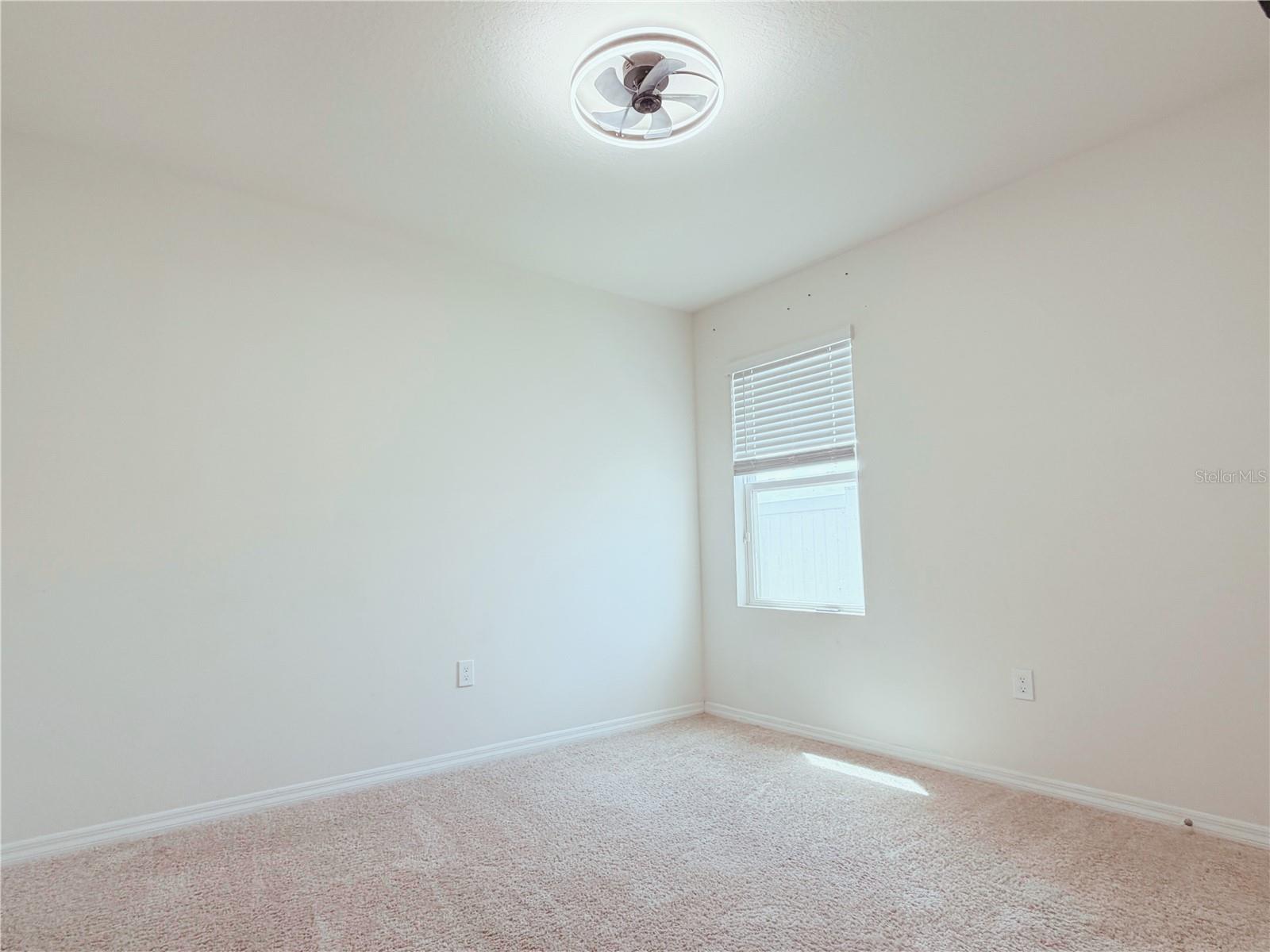 Image 11 of 12 For 910 Sun Burst Road