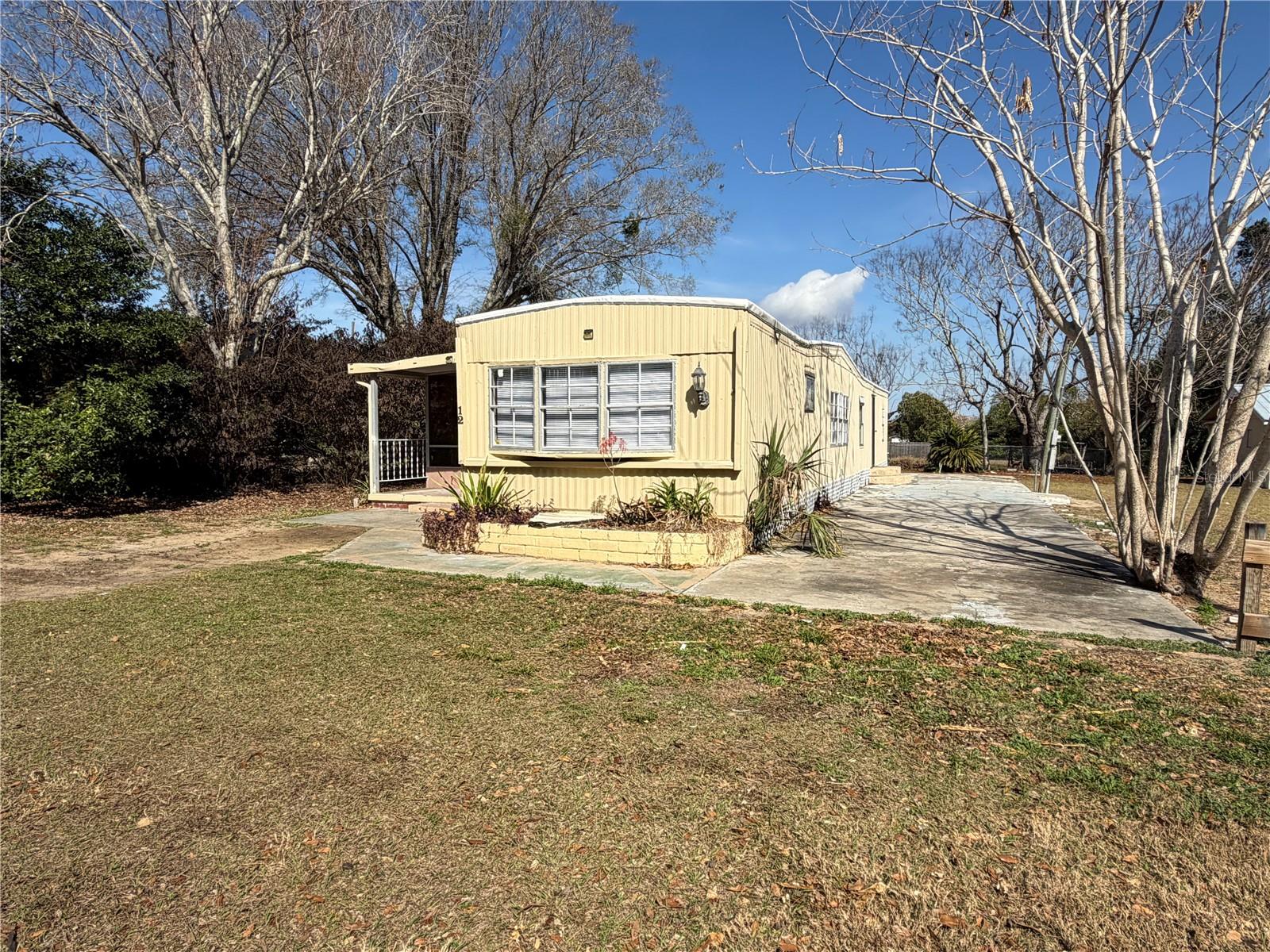 Image 2 of 7 For 12 Hill Street