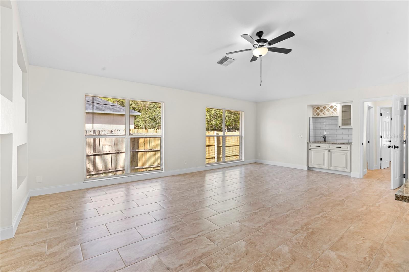Image 17 of 39 For 2141 Bayshore Boulevard