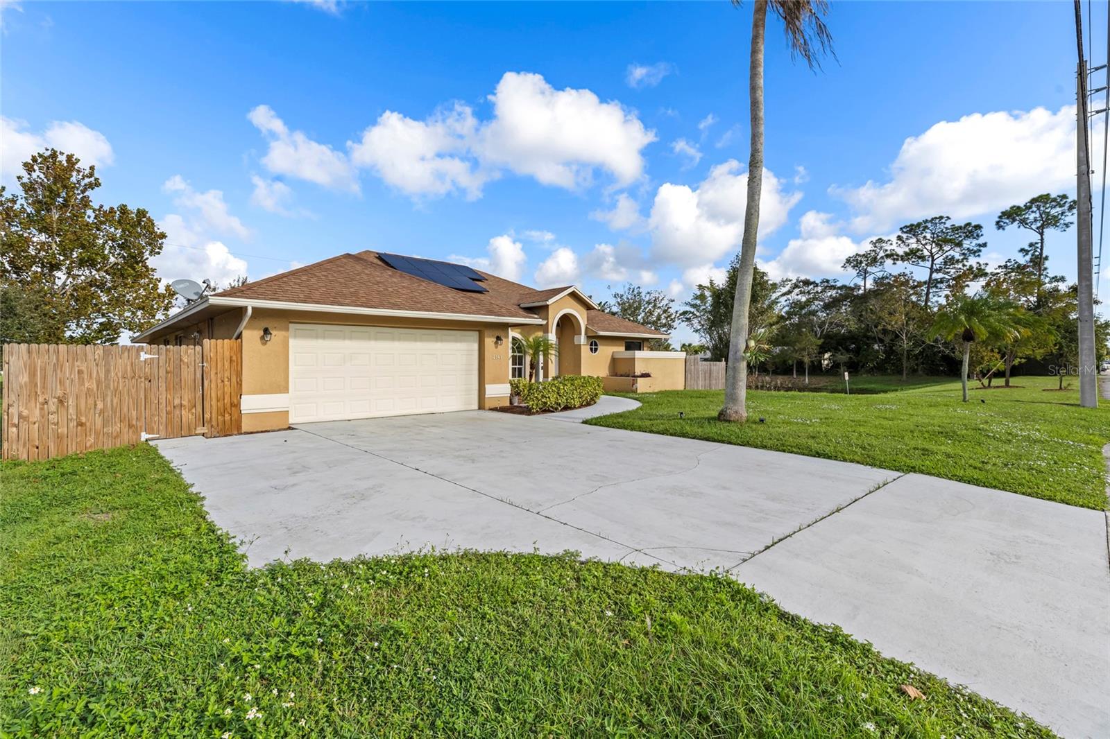 Image 33 of 39 For 2141 Bayshore Boulevard