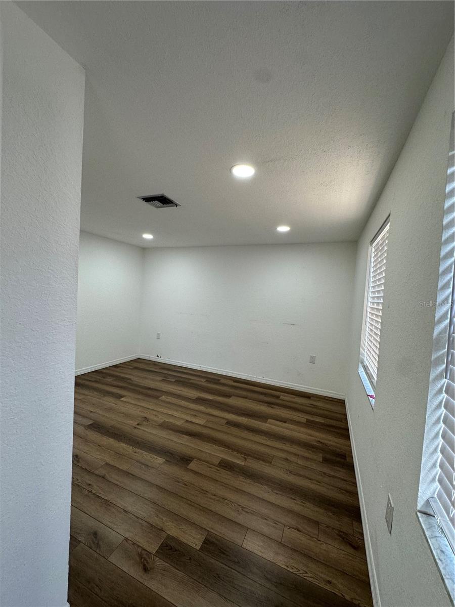 Image 10 of 16 For 3110 Avenue U Nw