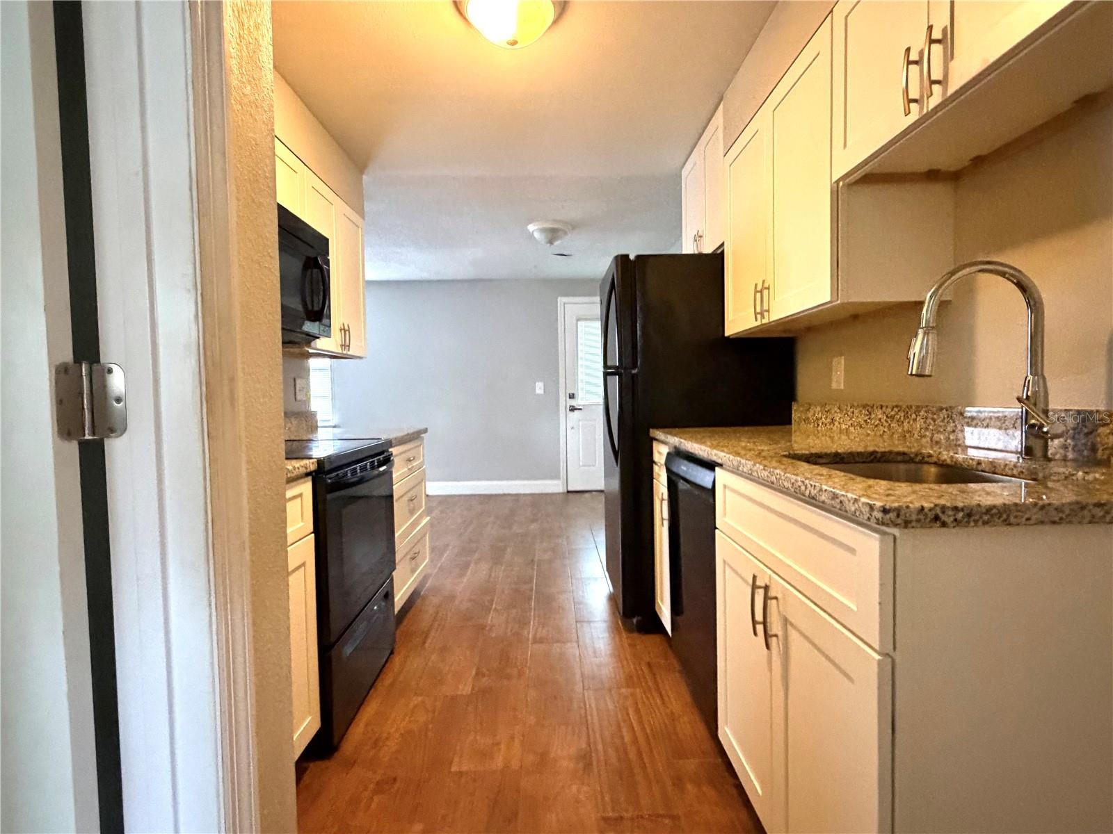 Image 4 of 8 For 306 Lake Millsite Road 8