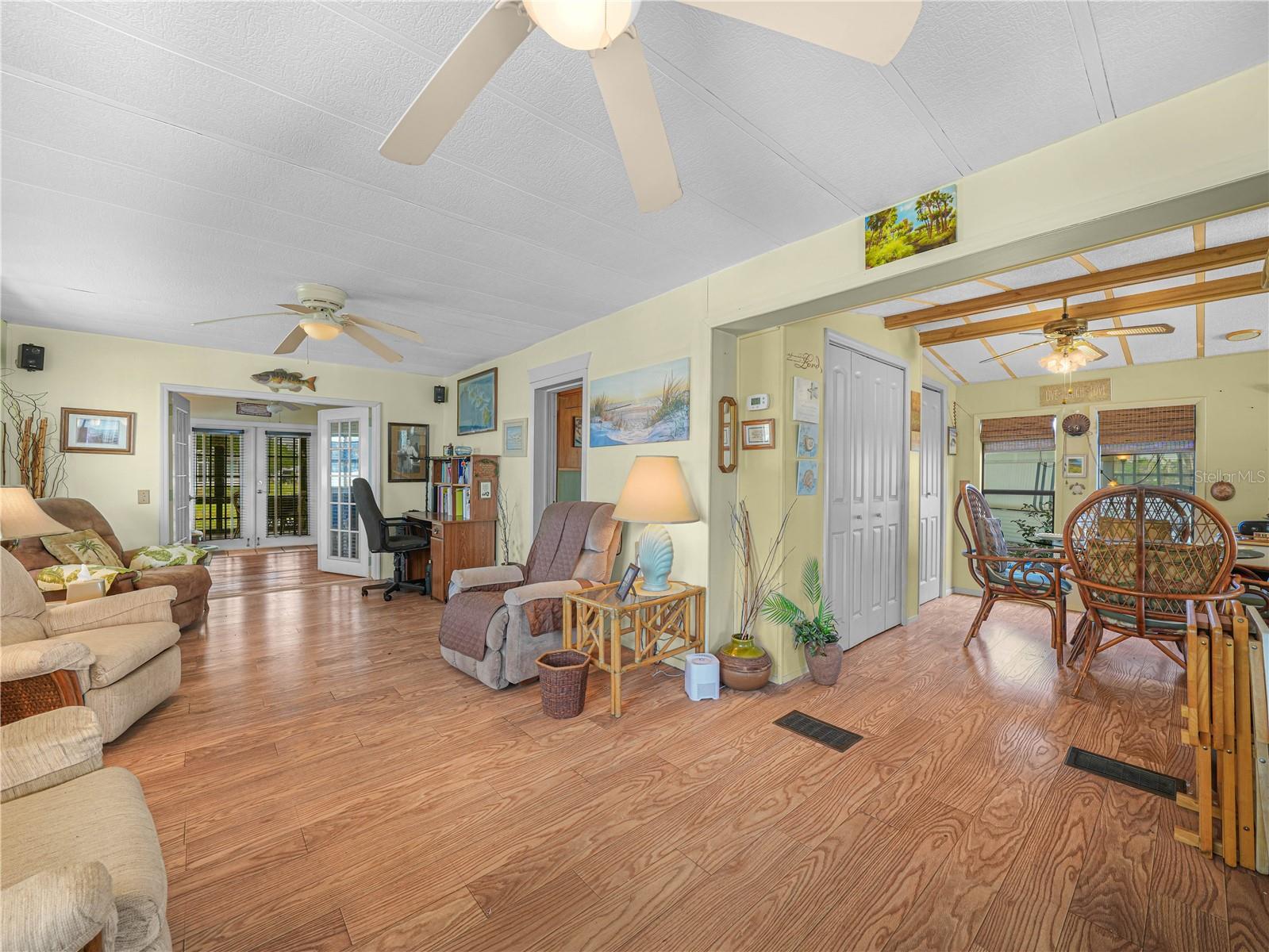 Image 9 of 48 For 29 Beaverkill Drive