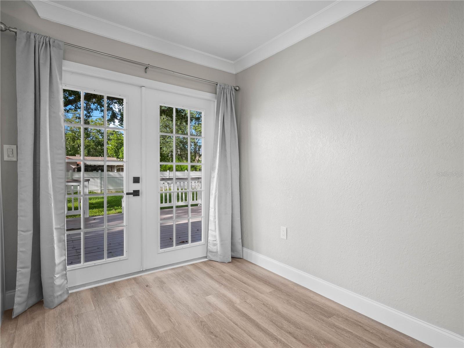 Image 10 of 17 For 125 80th Avenue N