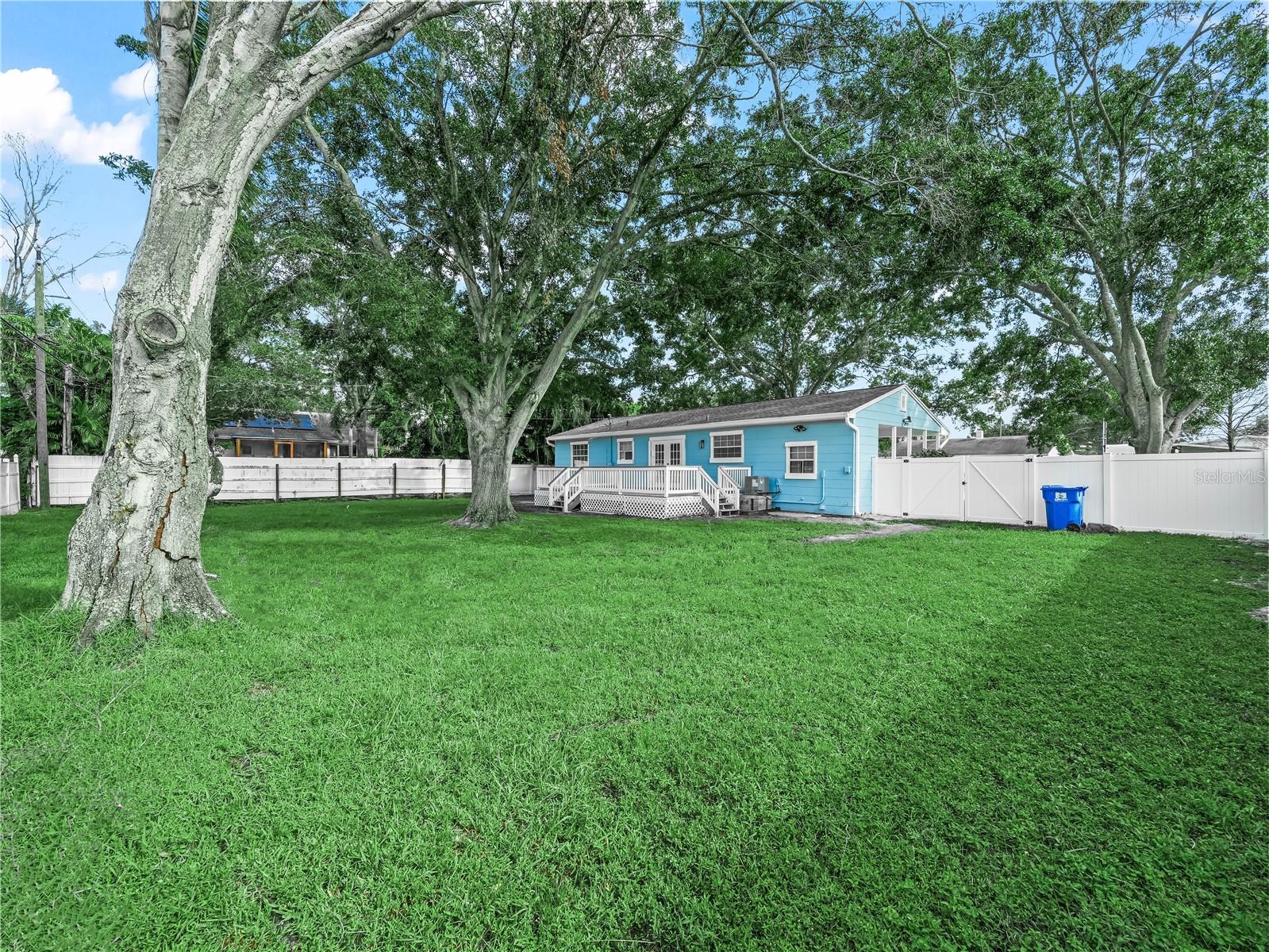 Image 15 of 17 For 125 80th Avenue N