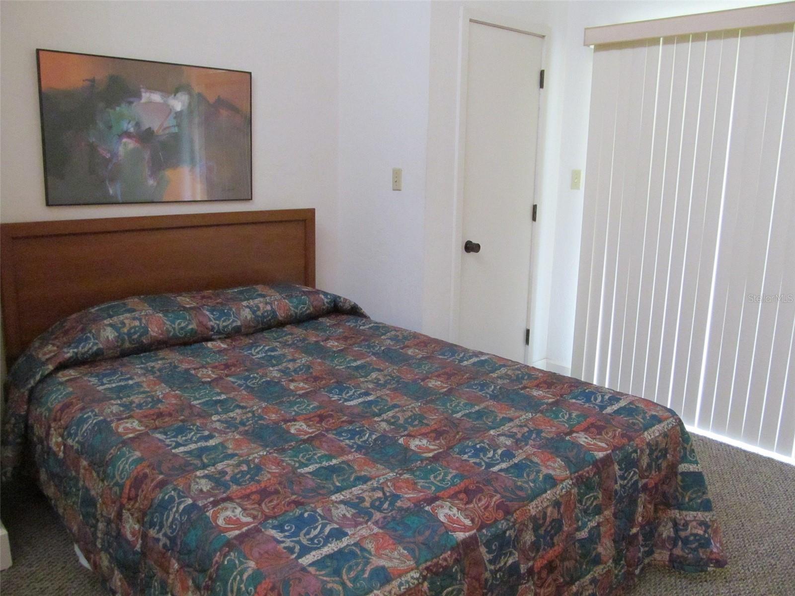 Image 6 of 11 For 4026 Abbey Court 4026