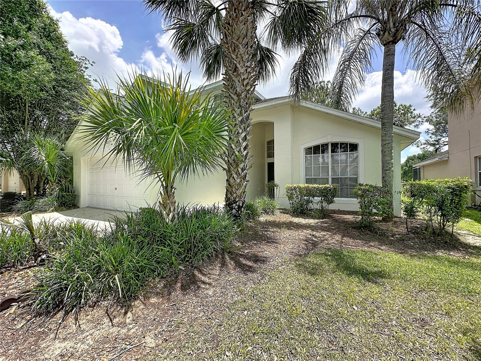 Image 2 of 74 For 2223 Mallory Circle