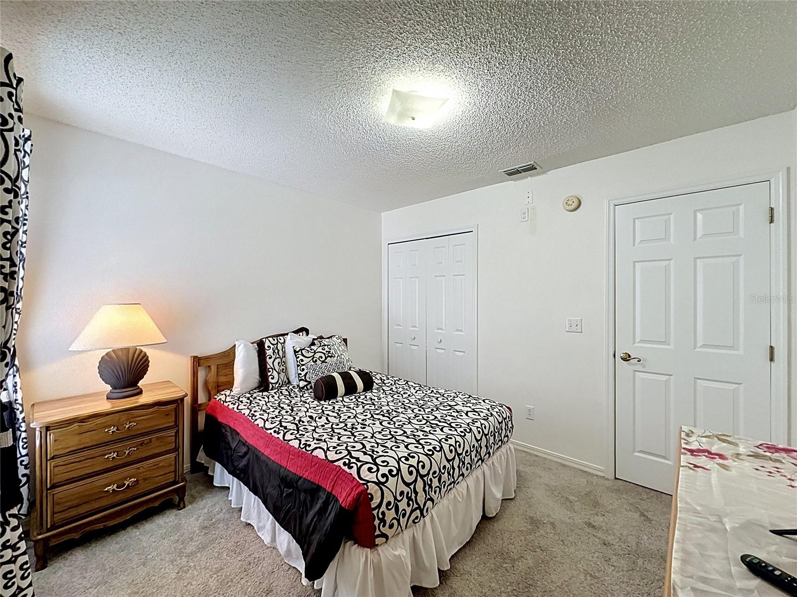 Image 37 of 74 For 2223 Mallory Circle