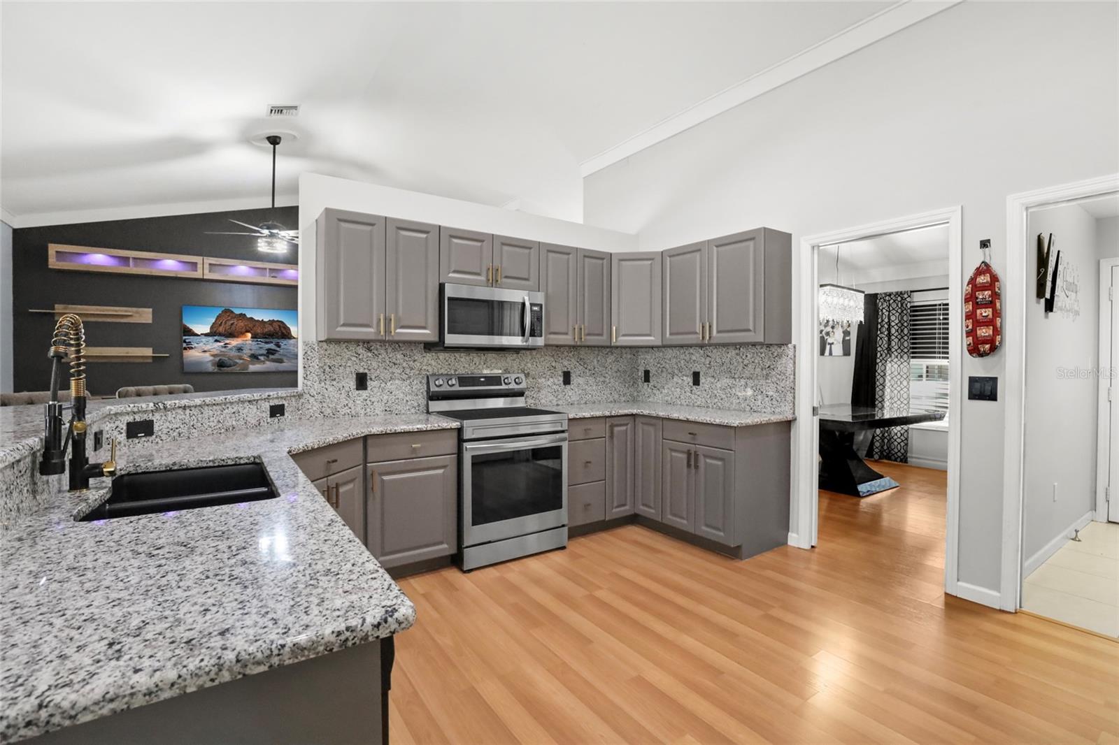 Image 13 of 48 For 3674 Margela Street