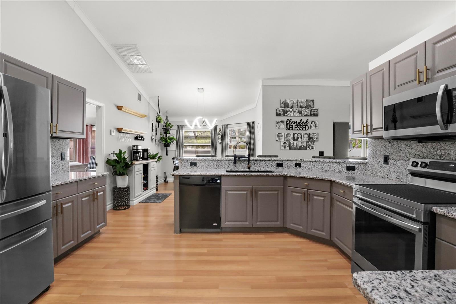Image 14 of 48 For 3674 Margela Street