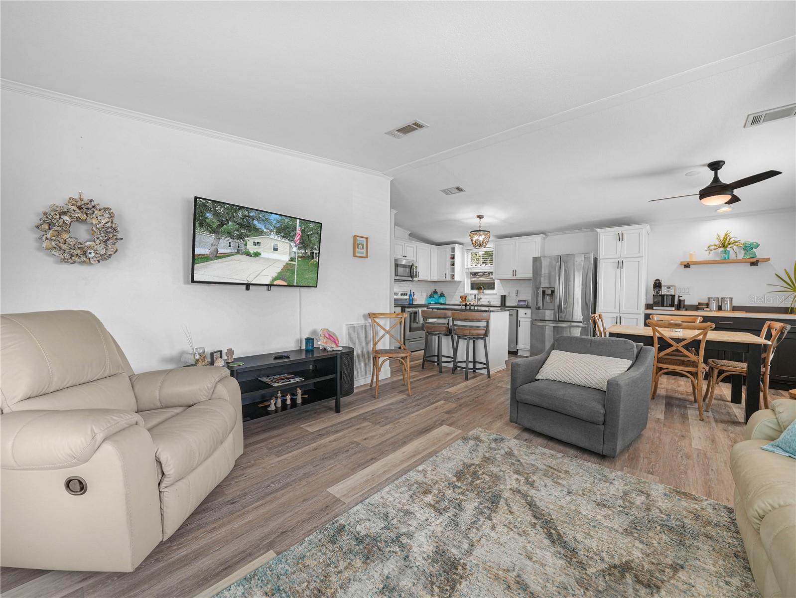 Image 7 of 45 For 24 Silversides Street