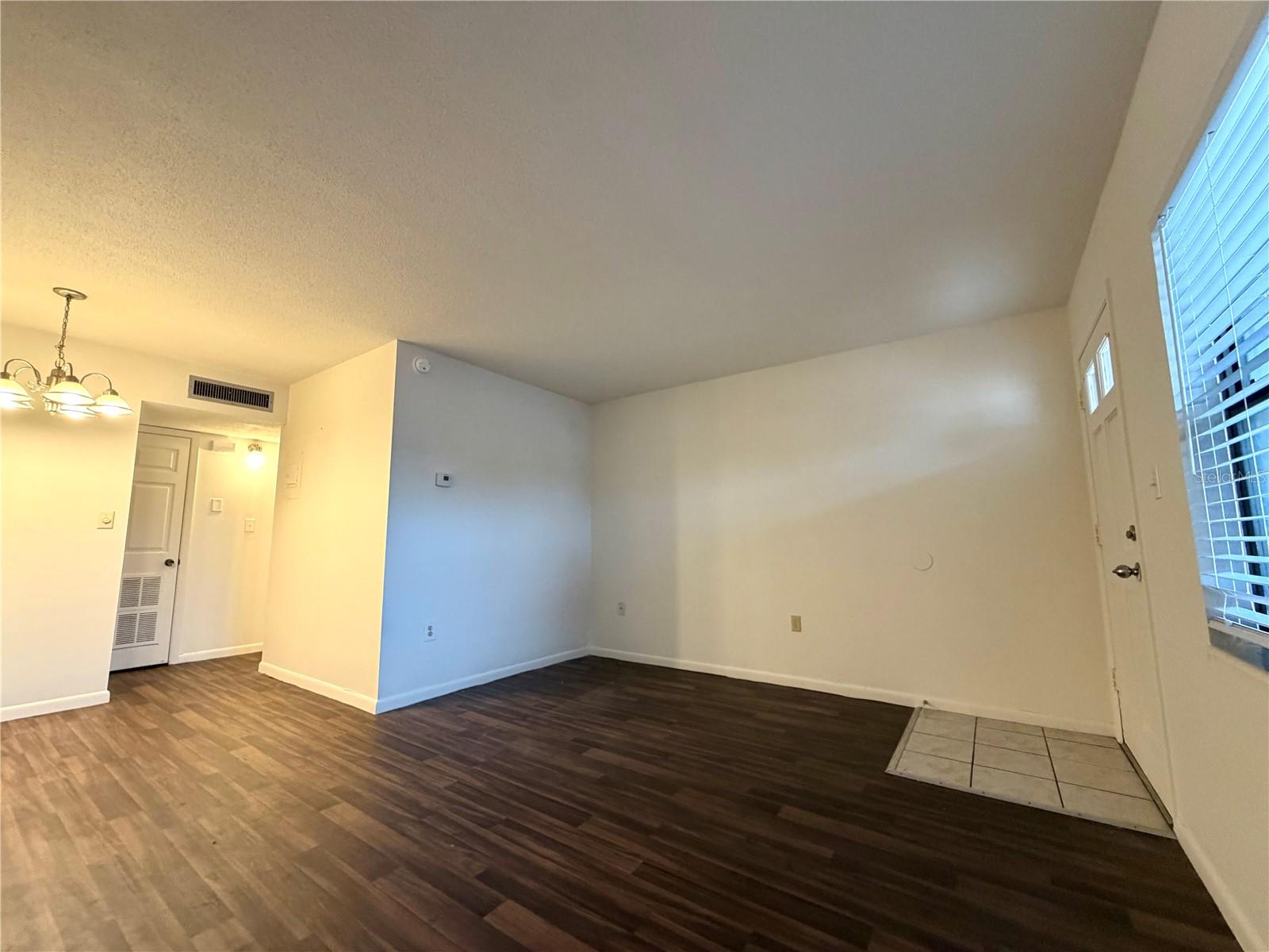 Image 2 of 7 For 710 Avenue C Sw 4a