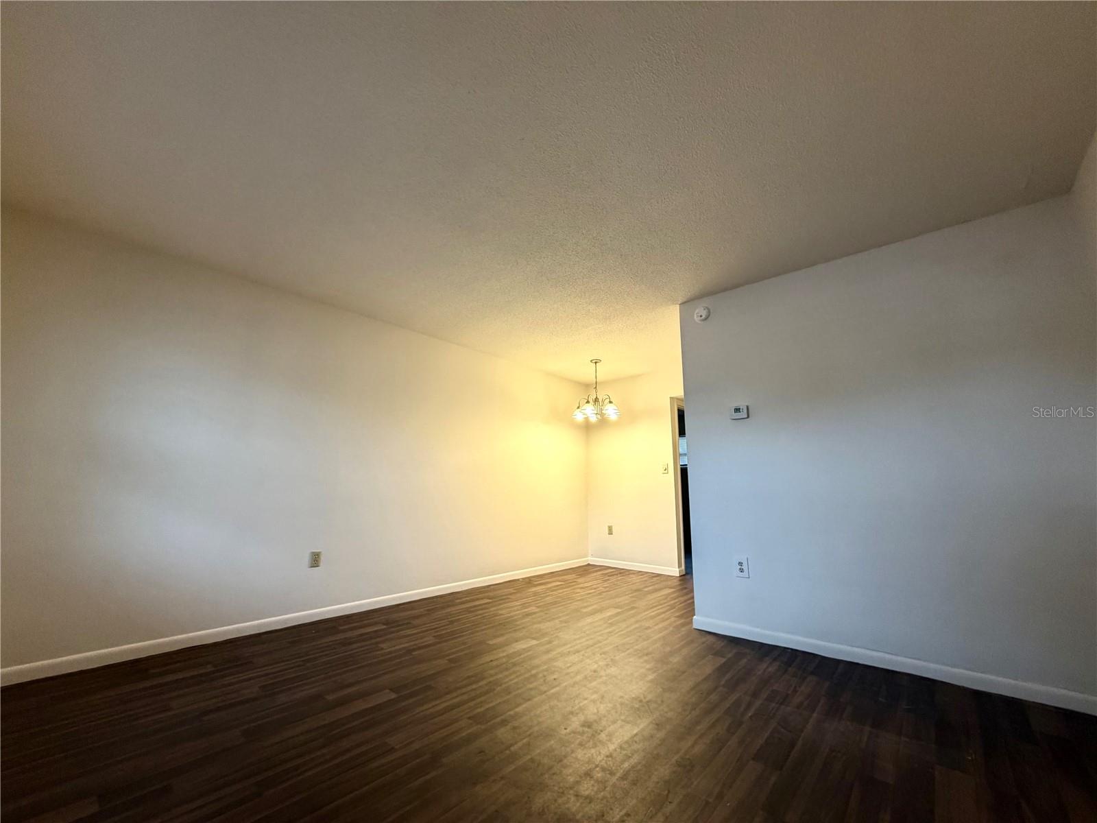 Image 3 of 7 For 710 Avenue C Sw 4a