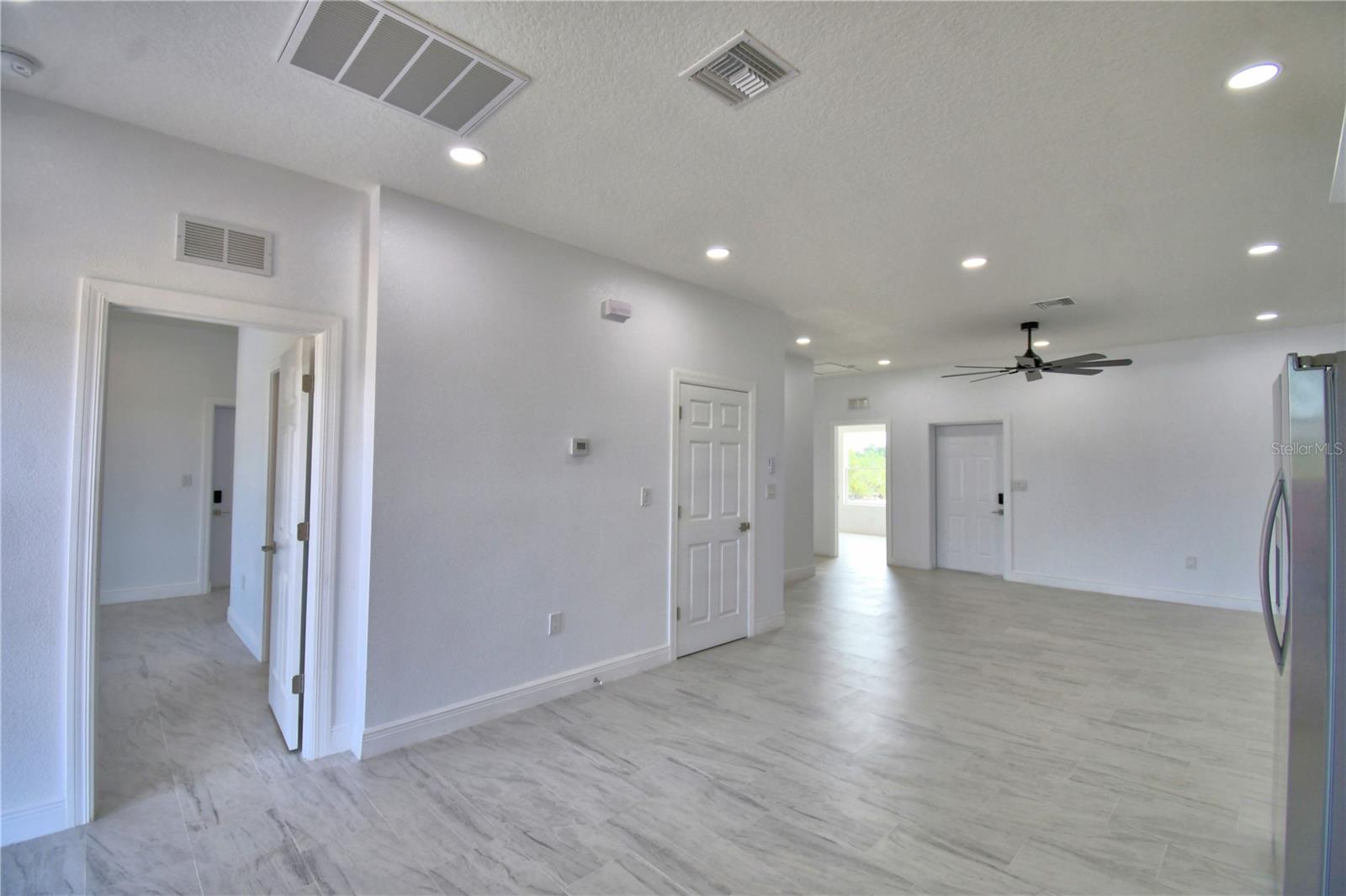 Image 10 of 35 For 7951 Sarasota Drive A
