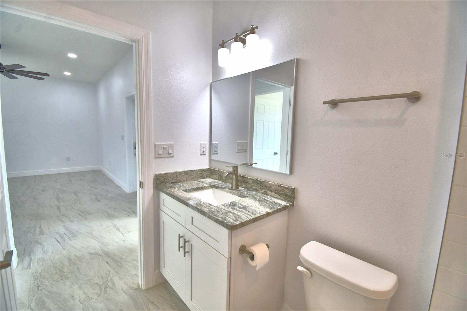 Image 12 of 25 For 7951 Sarasota Dr  B
