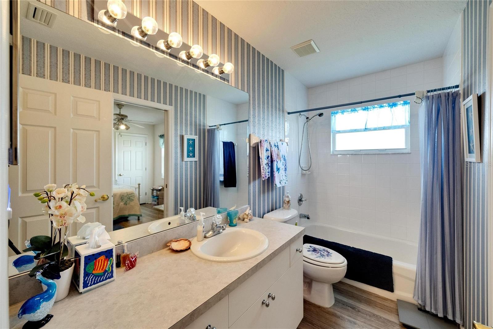 Image 33 of 45 For 2178 Sunstone Drive