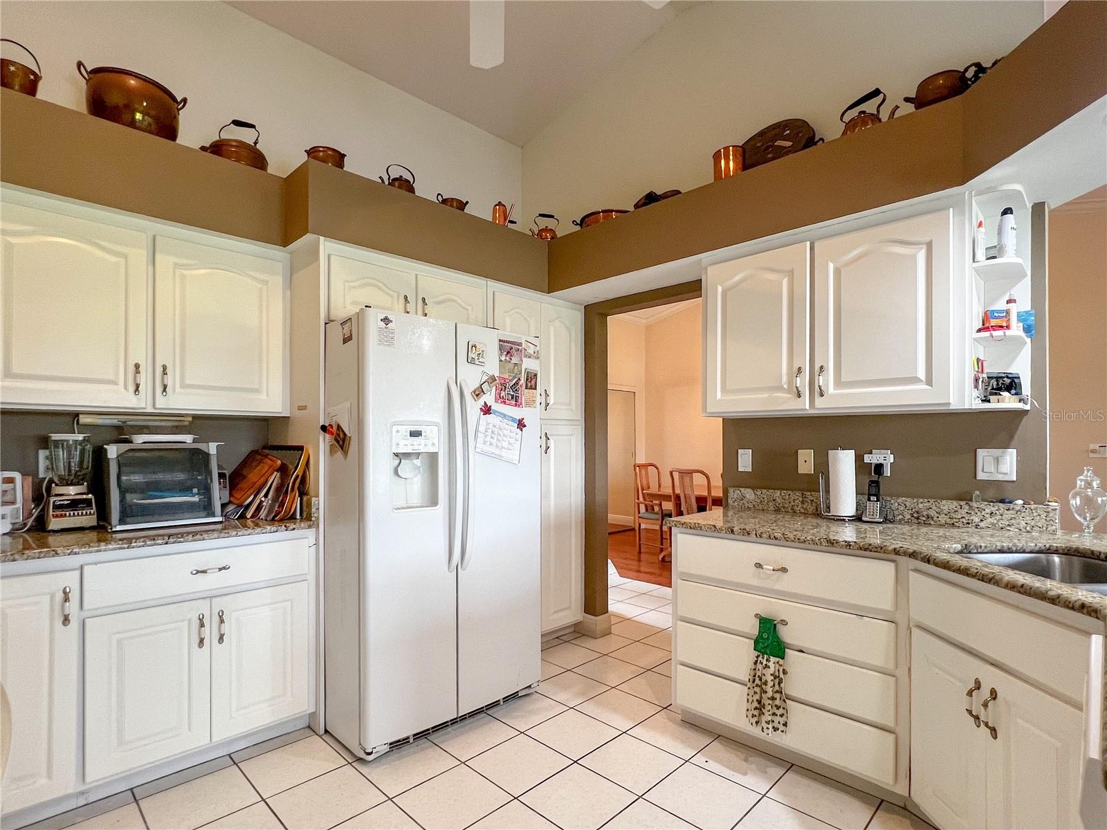 Image 19 of 44 For 3805 Catalina Drive 3805