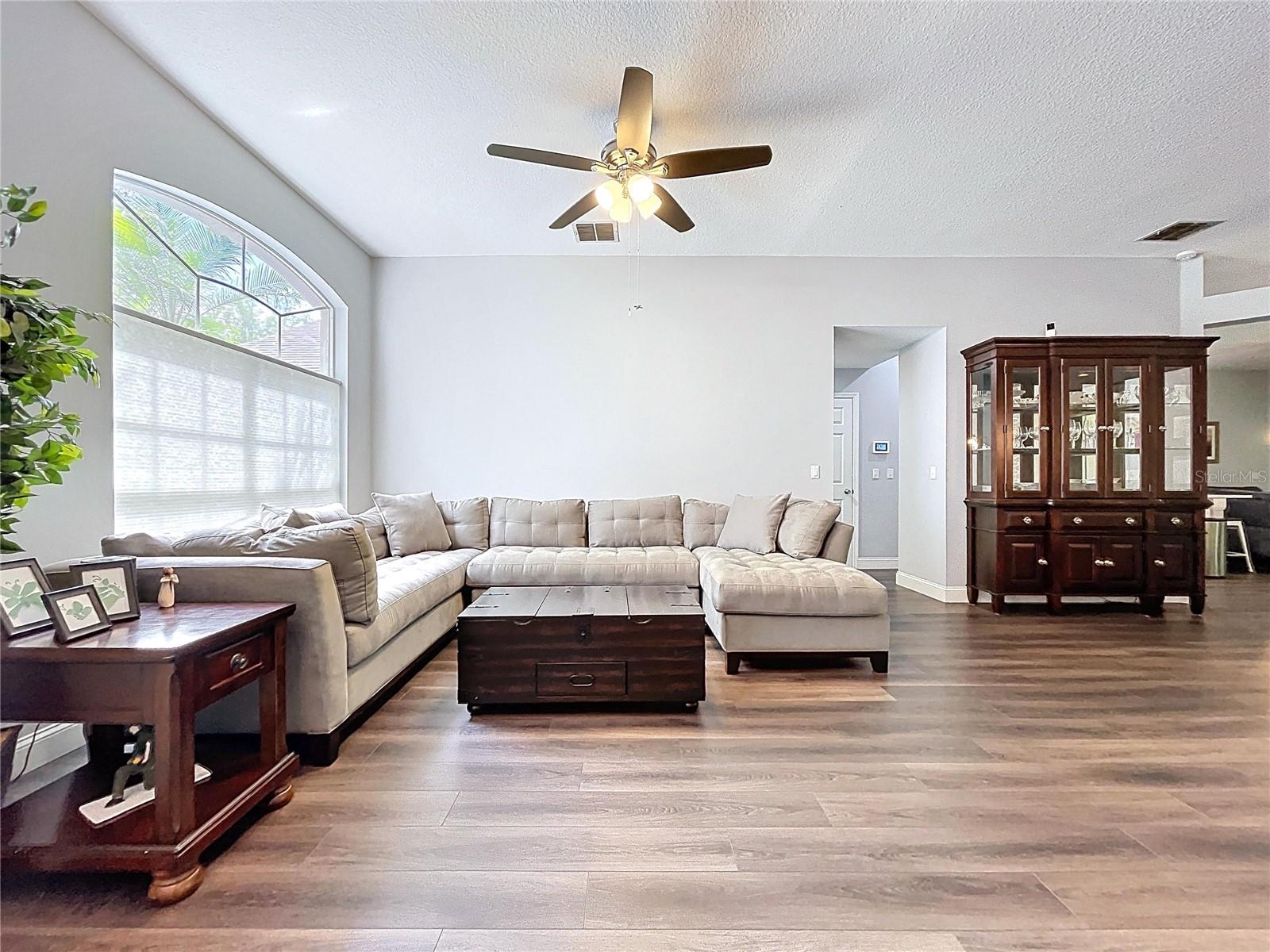 Image 8 of 34 For 3519 Shadowood Drive