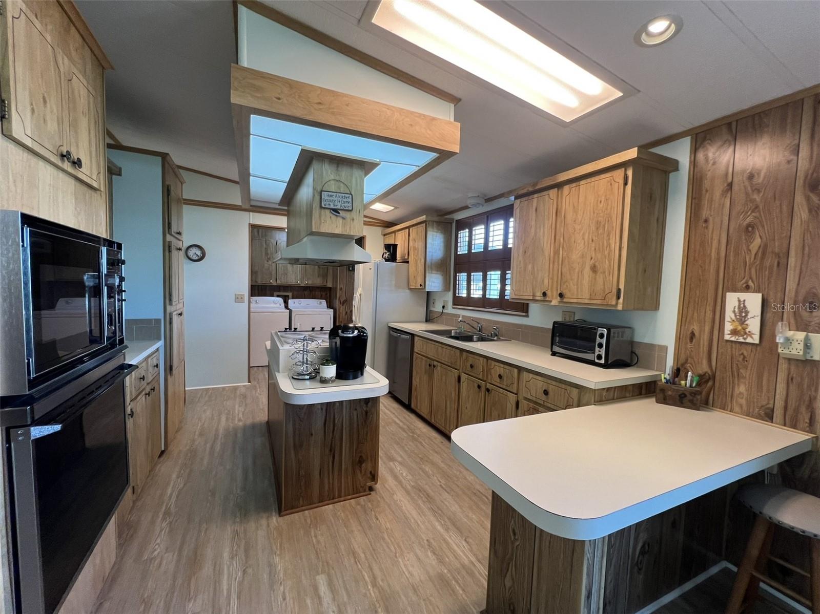 Image 10 of 44 For 2055 Floral Avenue 262