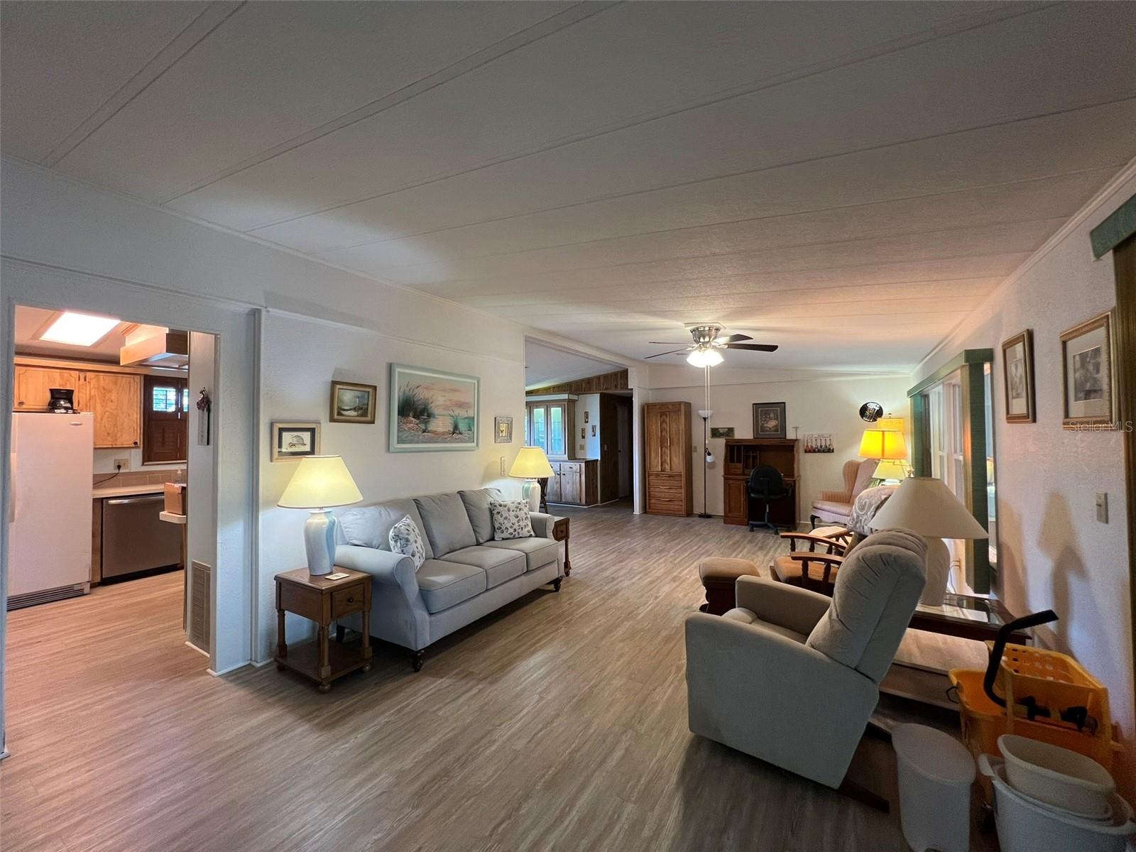 Image 16 of 44 For 2055 Floral Avenue 262