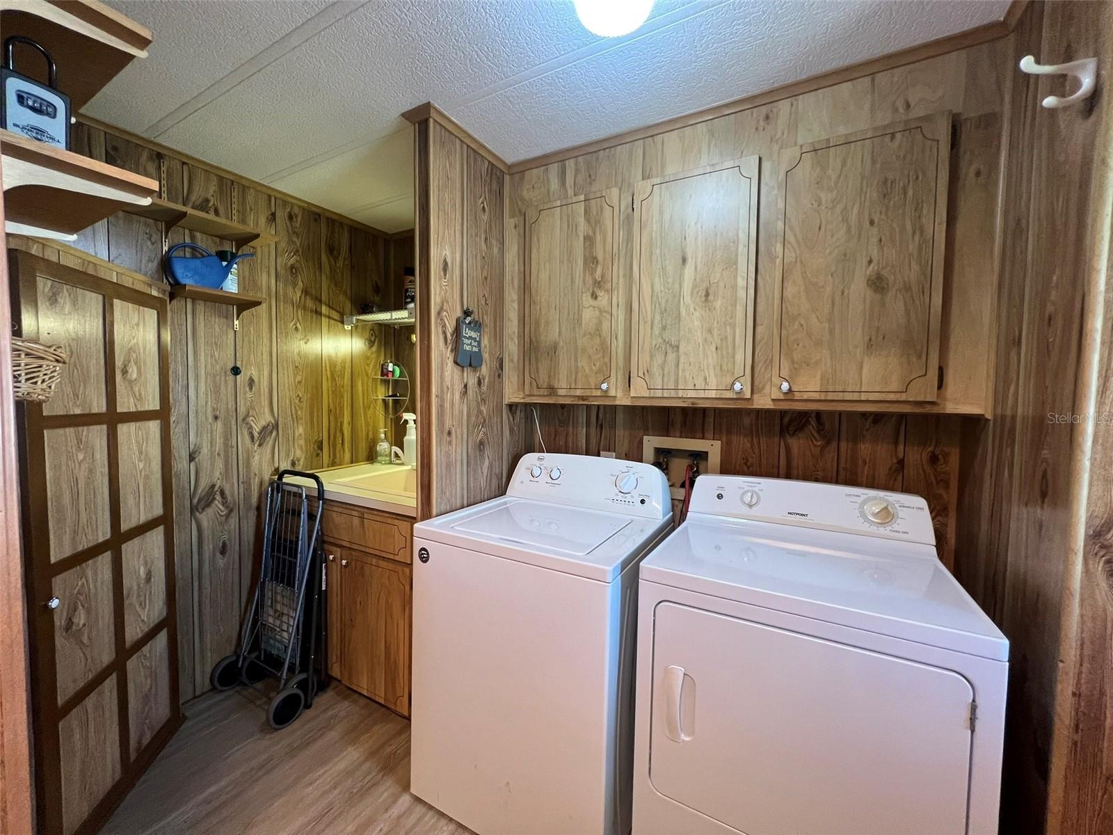Image 37 of 44 For 2055 Floral Avenue 262