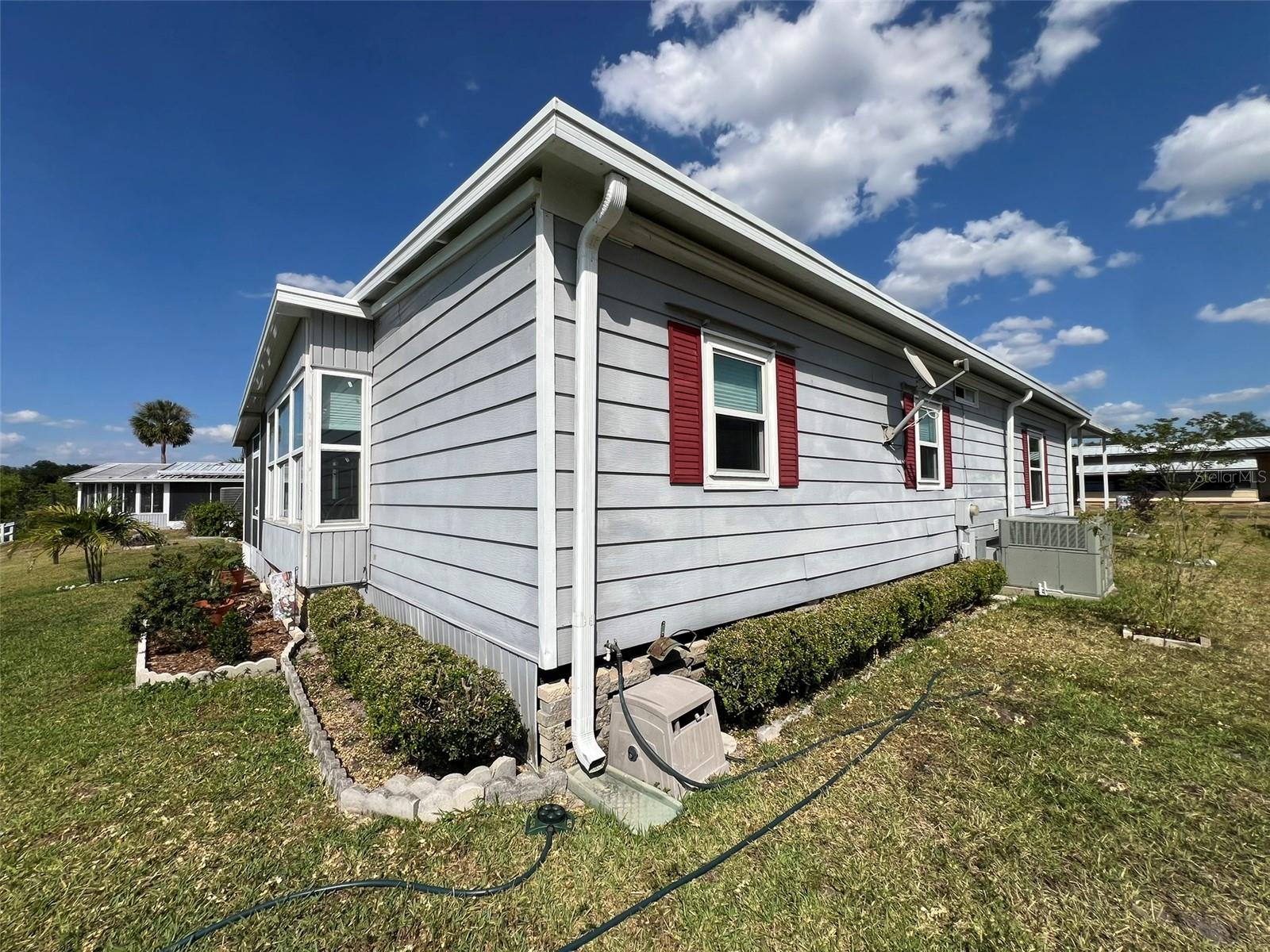 Image 34 of 50 For 2055 Floral Avenue 69