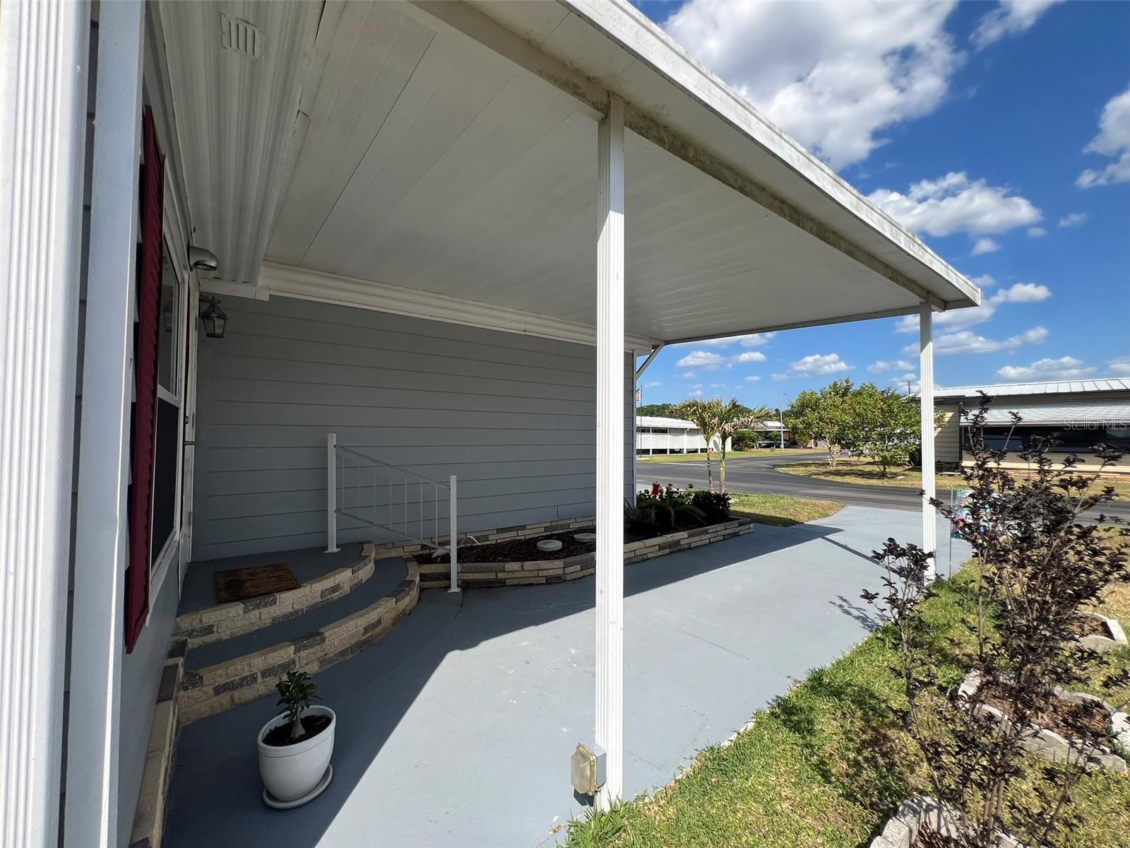 Image 36 of 50 For 2055 Floral Avenue 69