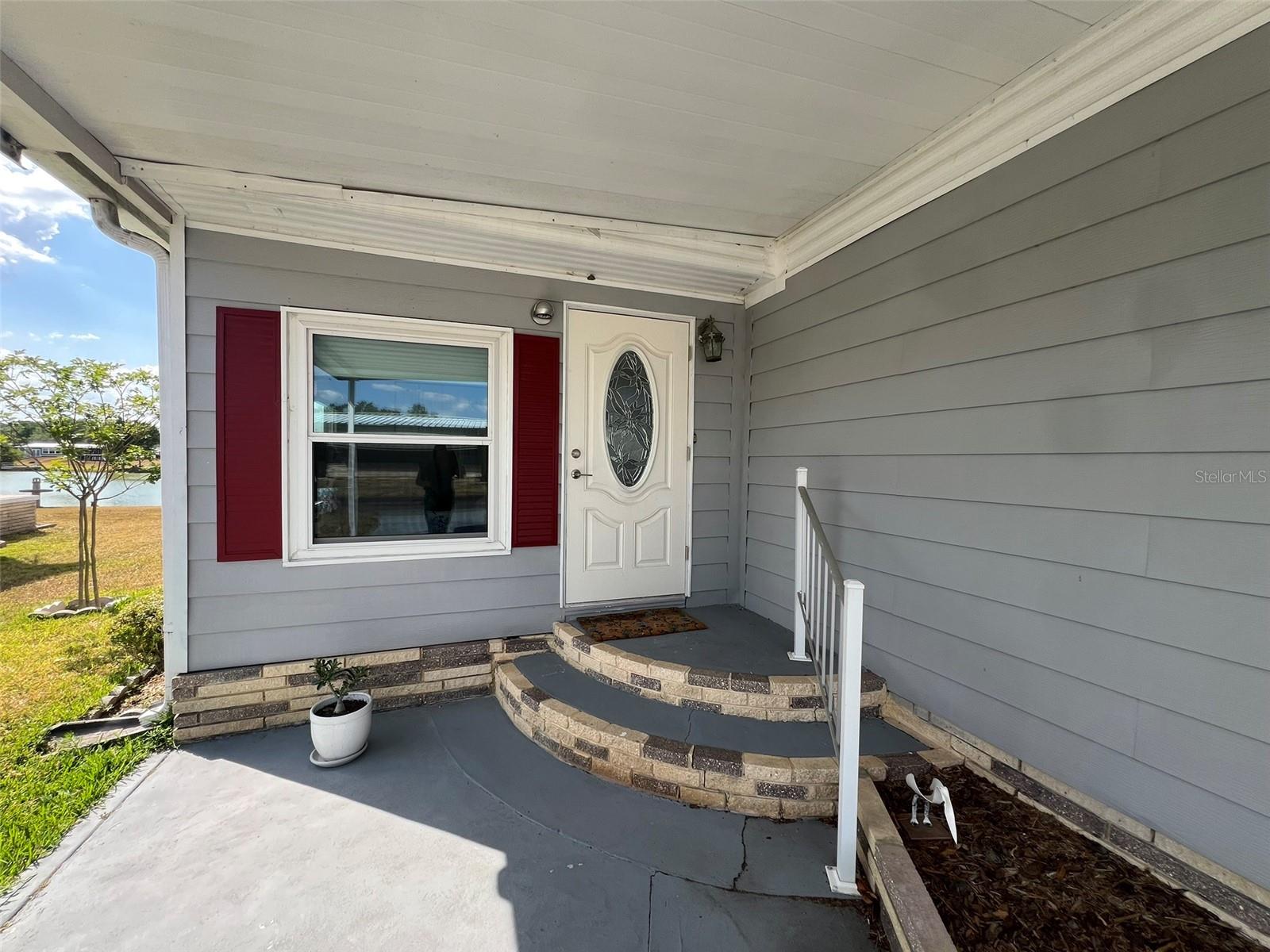 Image 4 of 50 For 2055 Floral Avenue 69