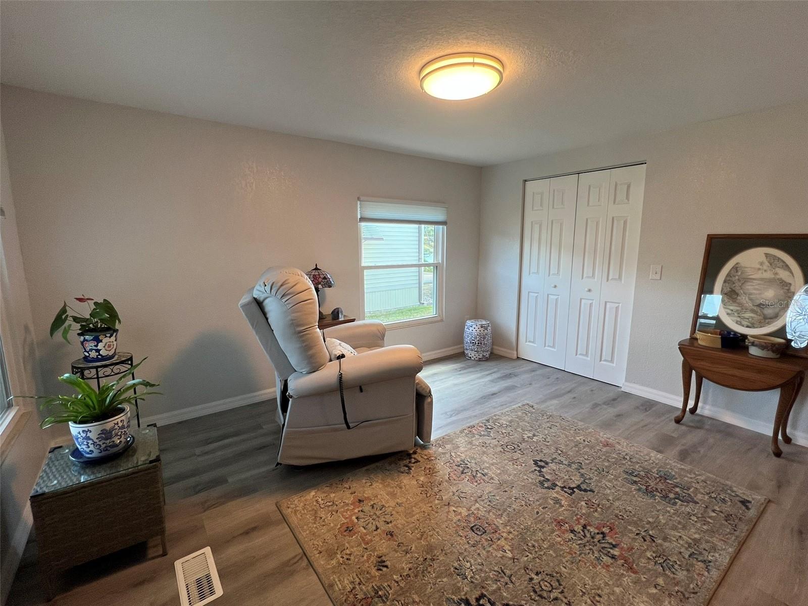Image 5 of 50 For 2055 Floral Avenue 69