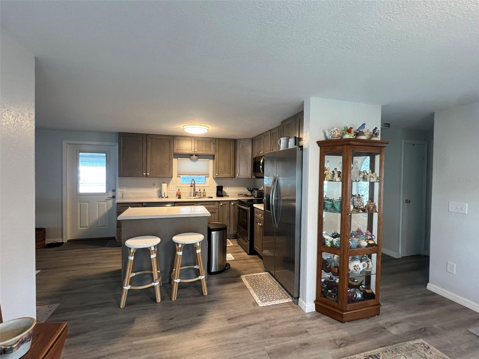 Image 7 of 50 For 2055 Floral Avenue 69