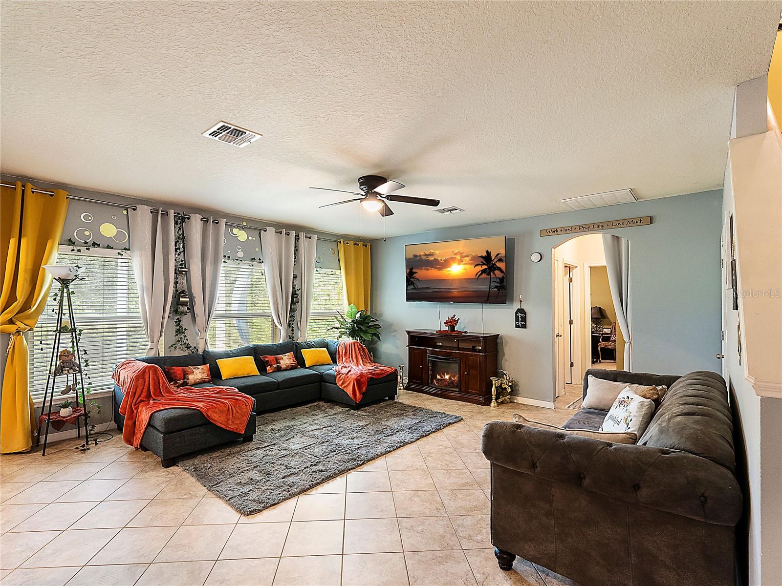 Image 6 of 31 For 3334 Fawnwood Drive