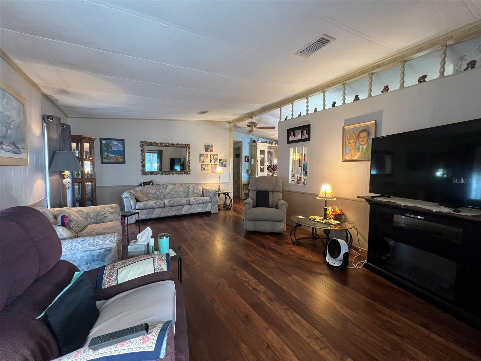 Image 12 of 50 For 2055 Floral Avenue 45