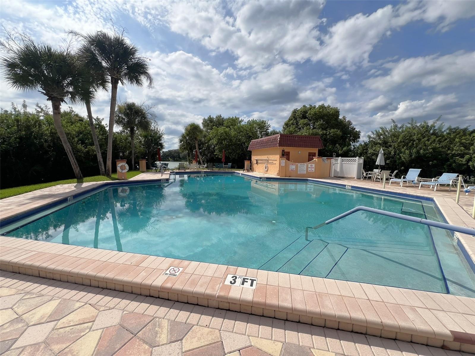 Image 41 of 50 For 2055 Floral Avenue 45