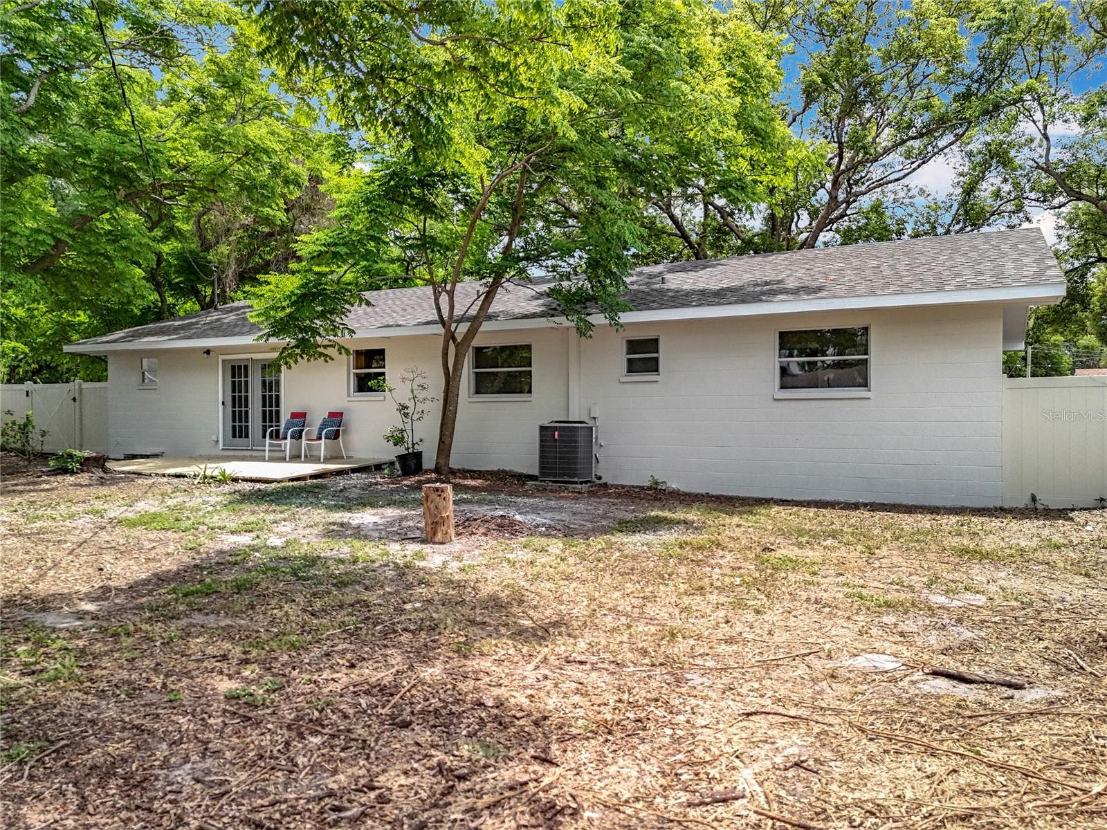Image 5 of 49 For 603 Solana Street
