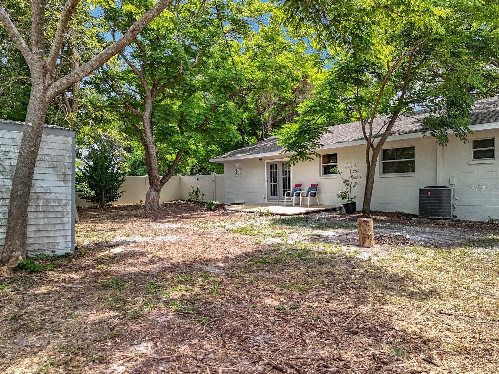Image 6 of 49 For 603 Solana Street
