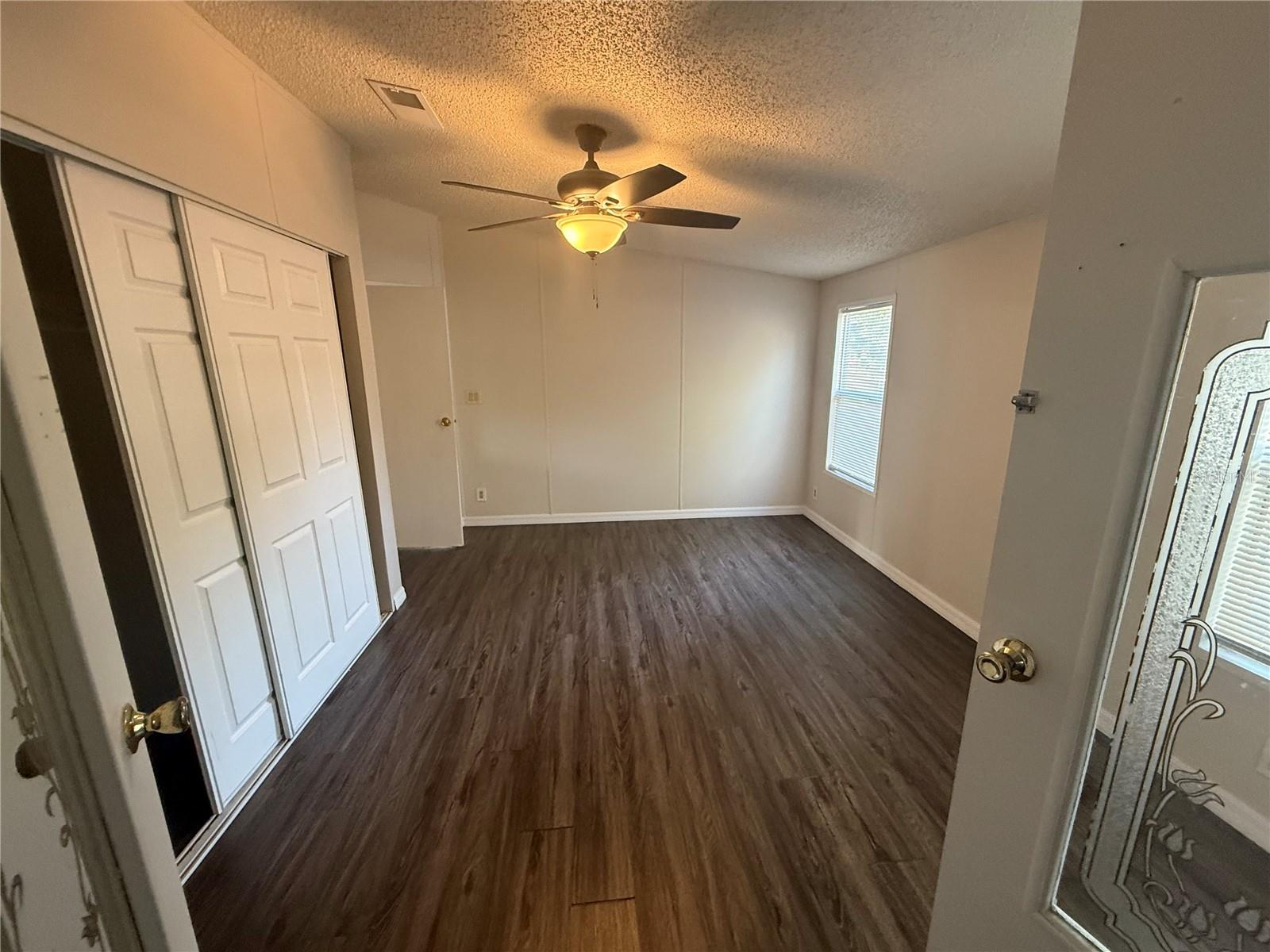 Image 4 of 18 For 2049 Ridge Meadow Drive