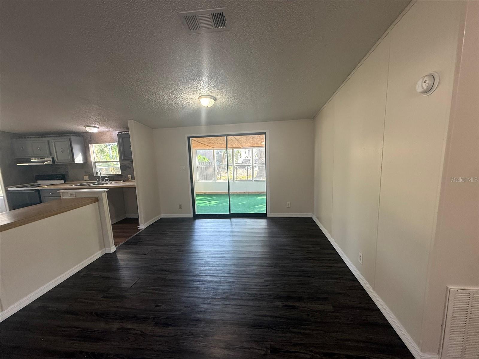 Image 7 of 18 For 2049 Ridge Meadow Drive