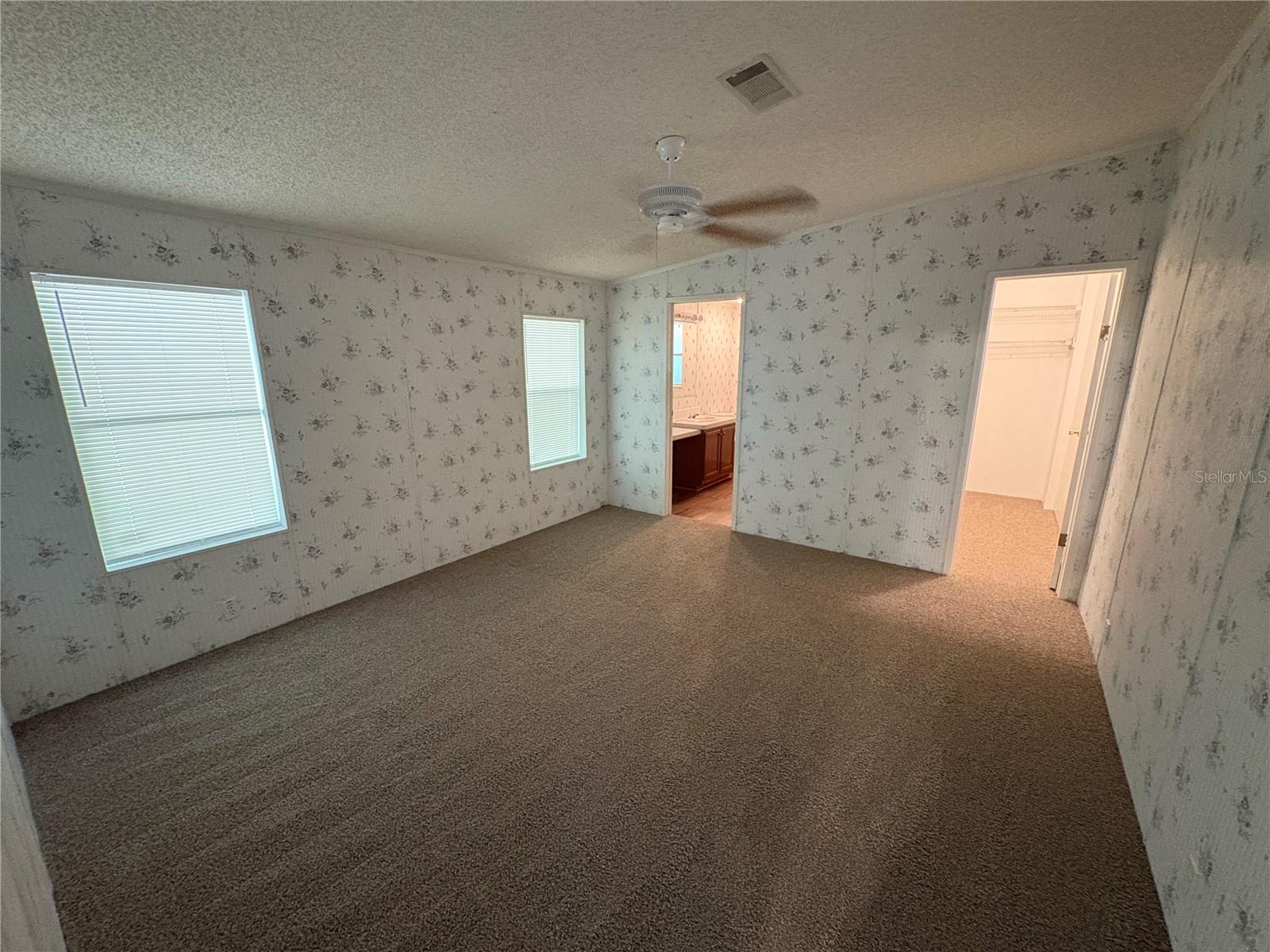 Image 3 of 18 For 3527 Sutton Hills Drive N
