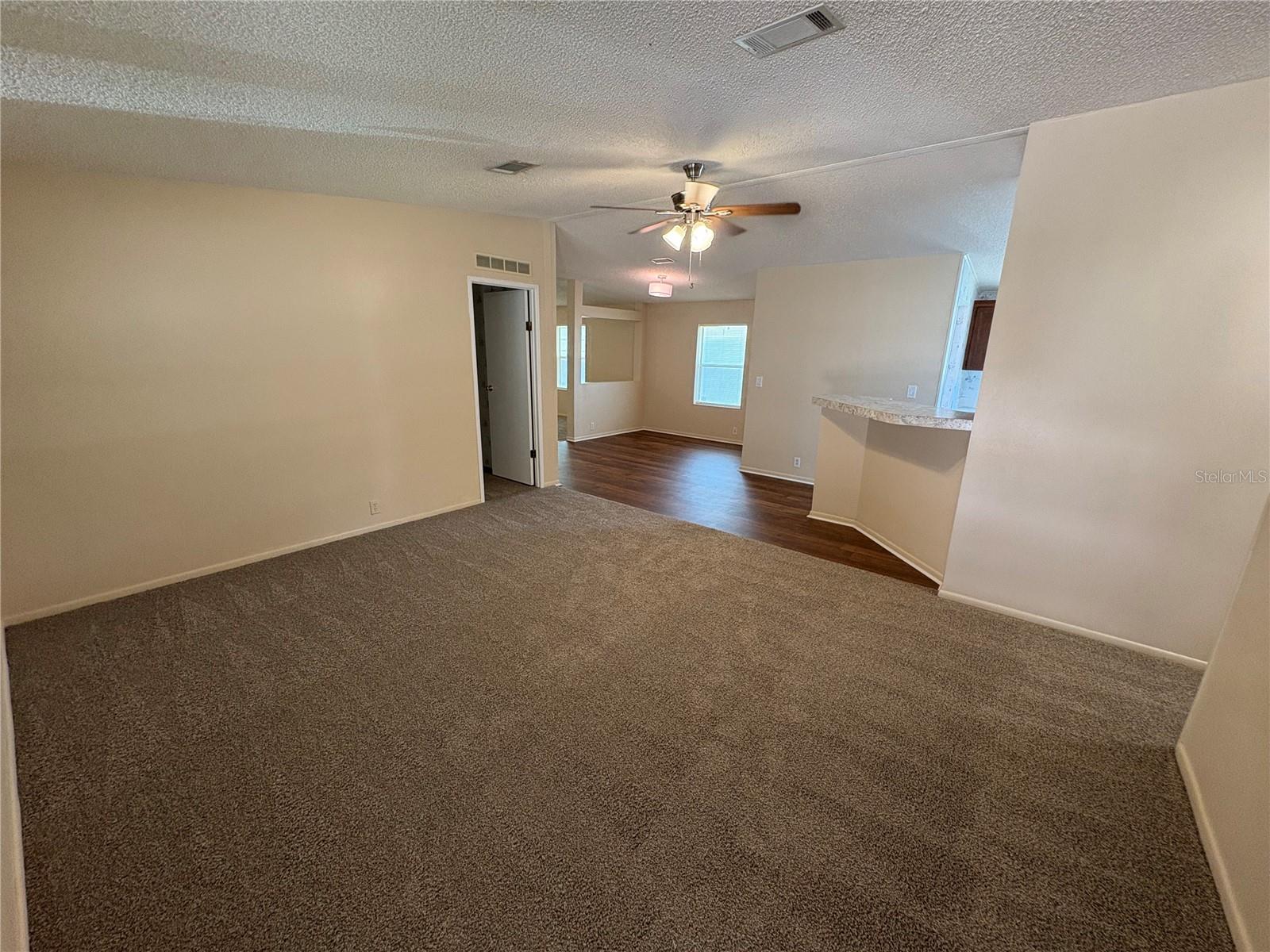 Image 5 of 18 For 3527 Sutton Hills Drive N
