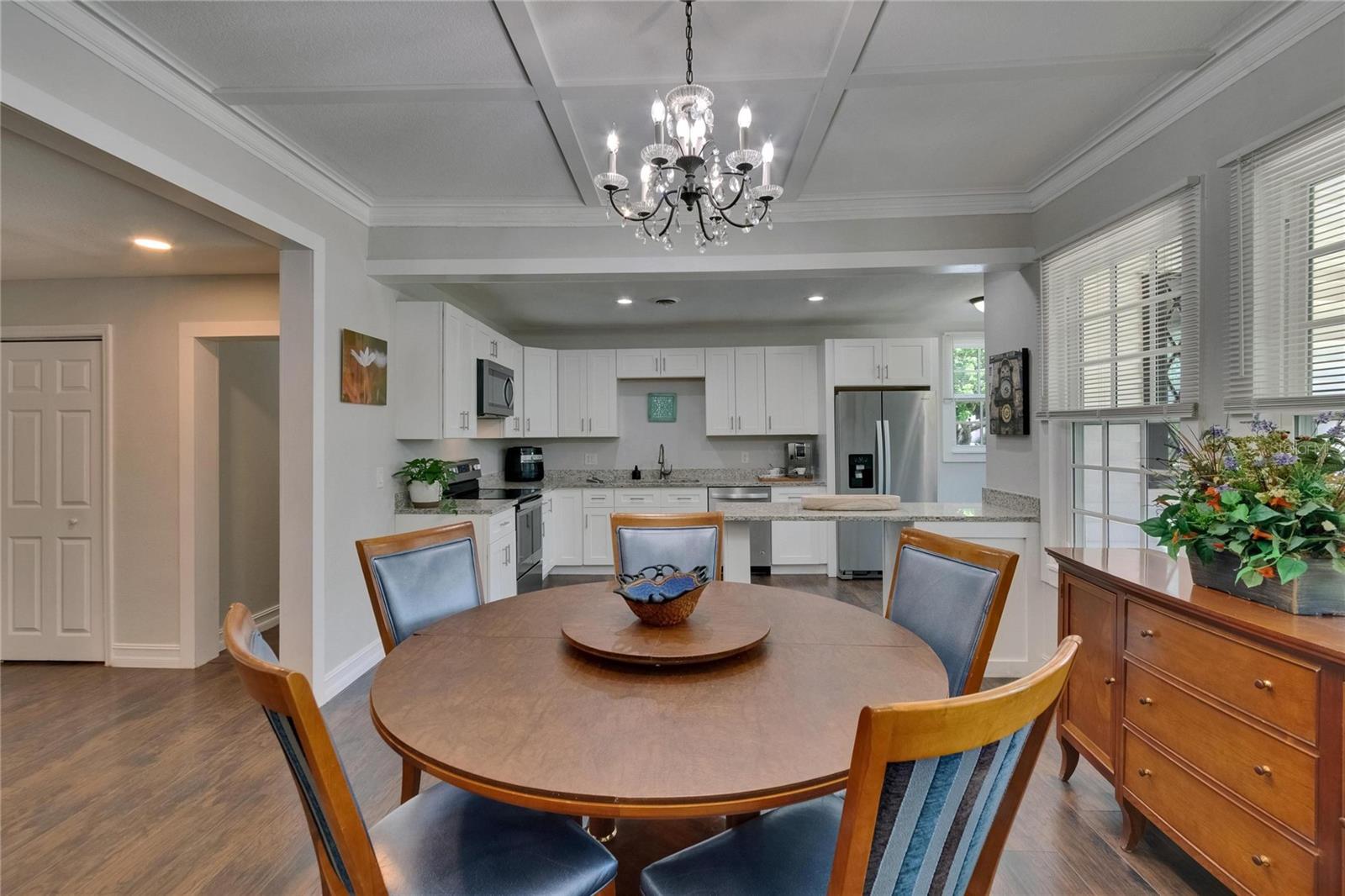 Image 10 of 83 For 733 Clayton Avenue