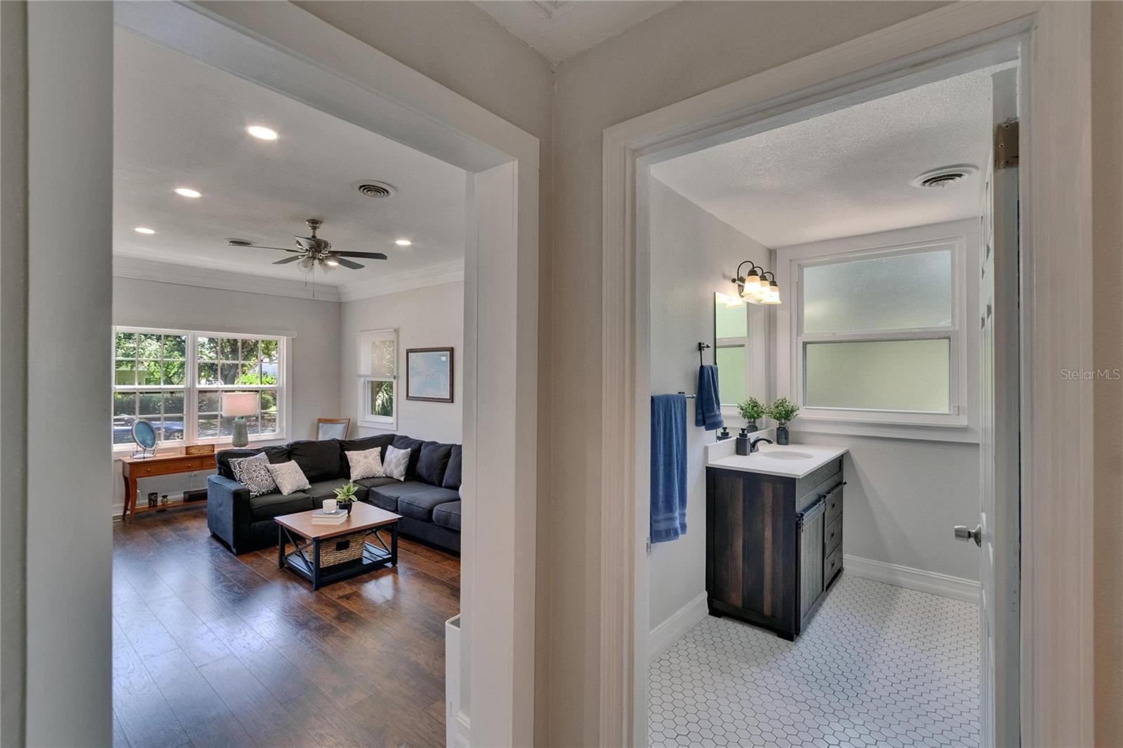 Image 18 of 83 For 733 Clayton Avenue