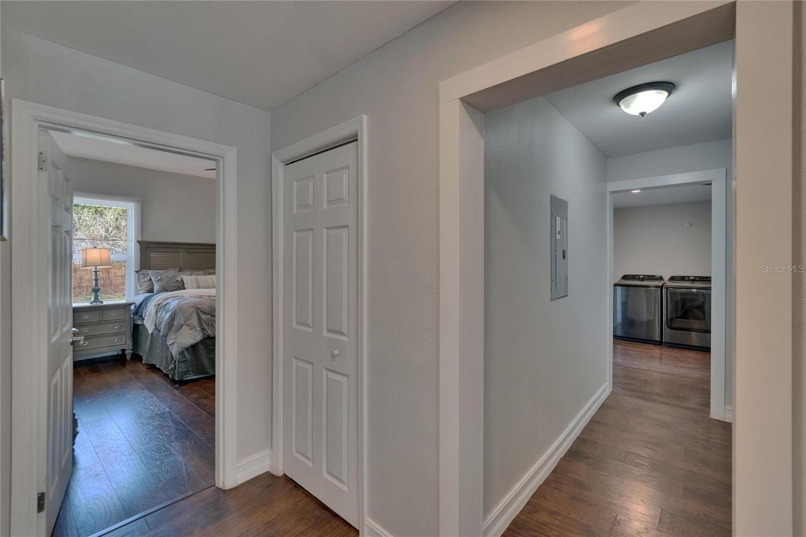 Image 29 of 83 For 733 Clayton Avenue