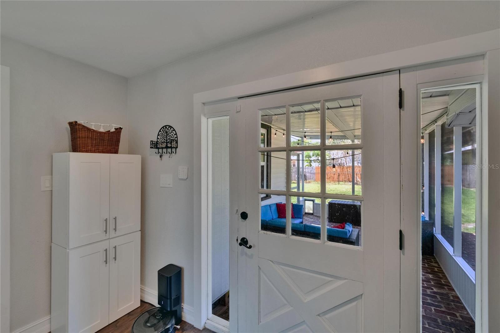 Image 37 of 83 For 733 Clayton Avenue