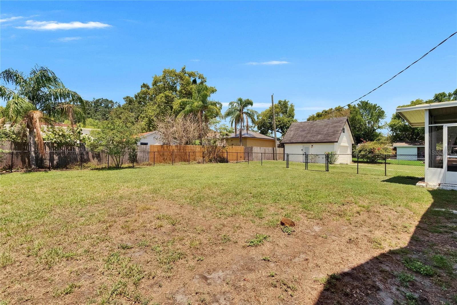 Image 48 of 83 For 733 Clayton Avenue