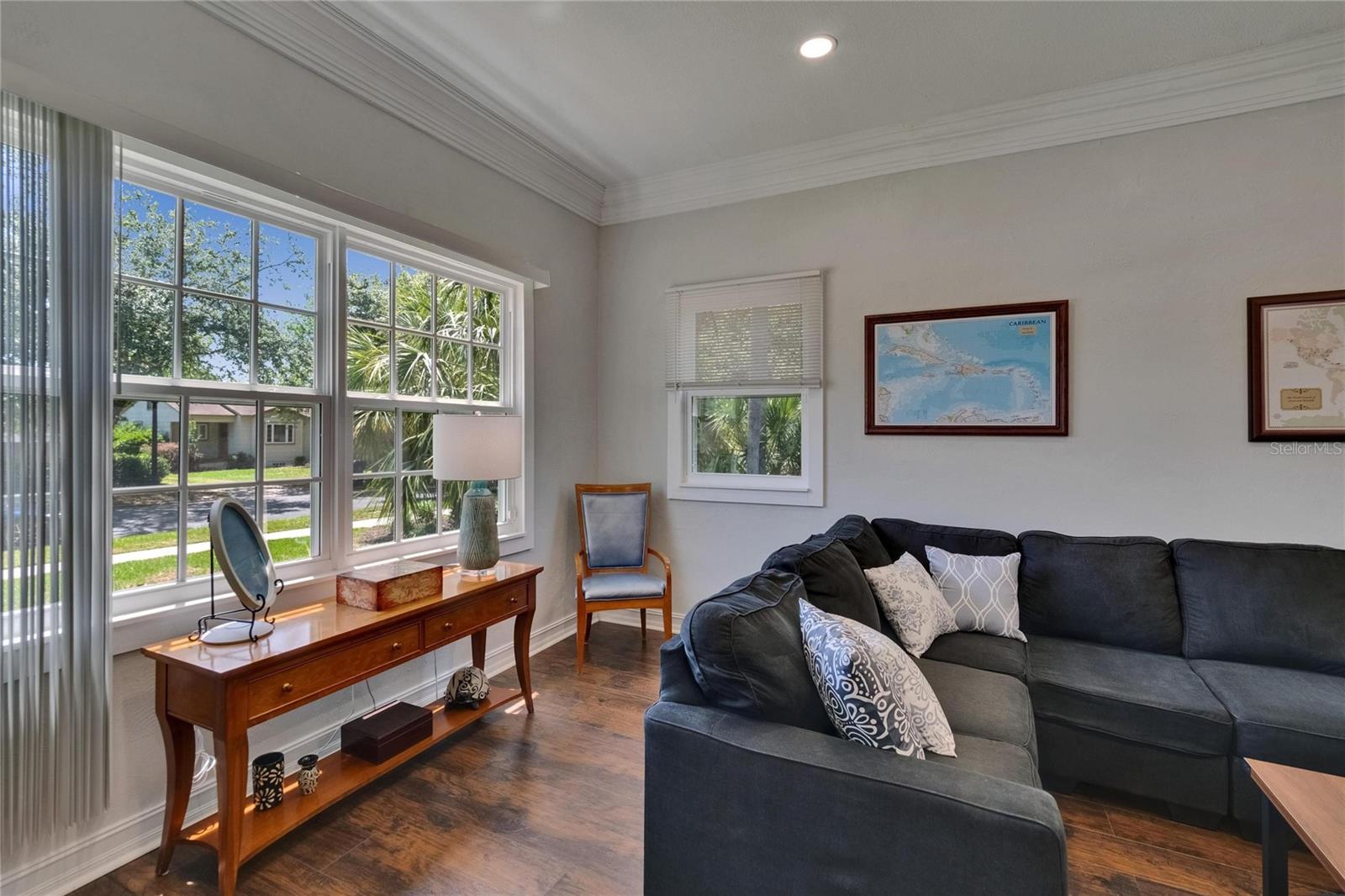 Image 6 of 83 For 733 Clayton Avenue