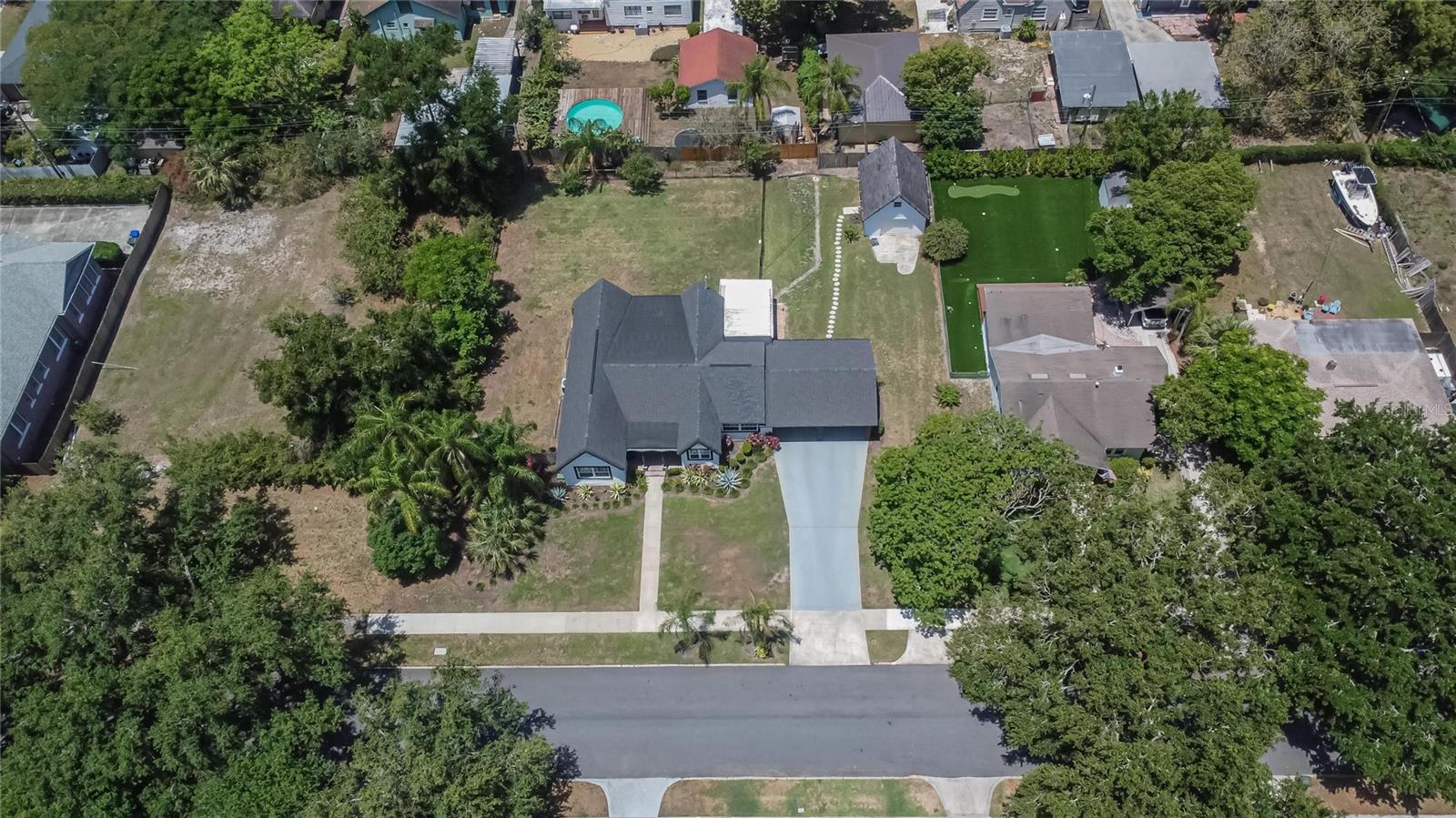 Image 65 of 83 For 733 Clayton Avenue